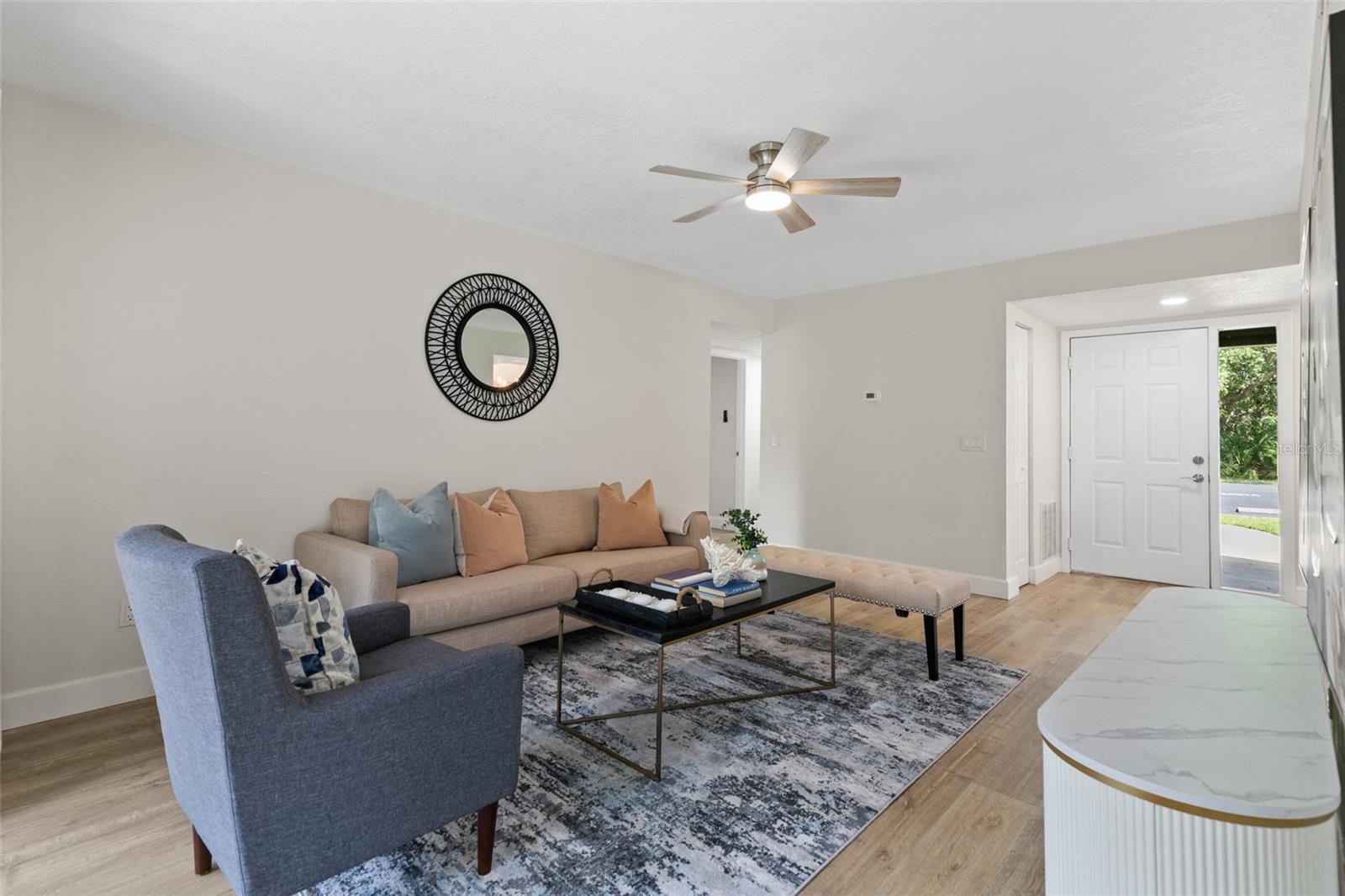 Image 9 of 50 For 7 Sherbury Court 7