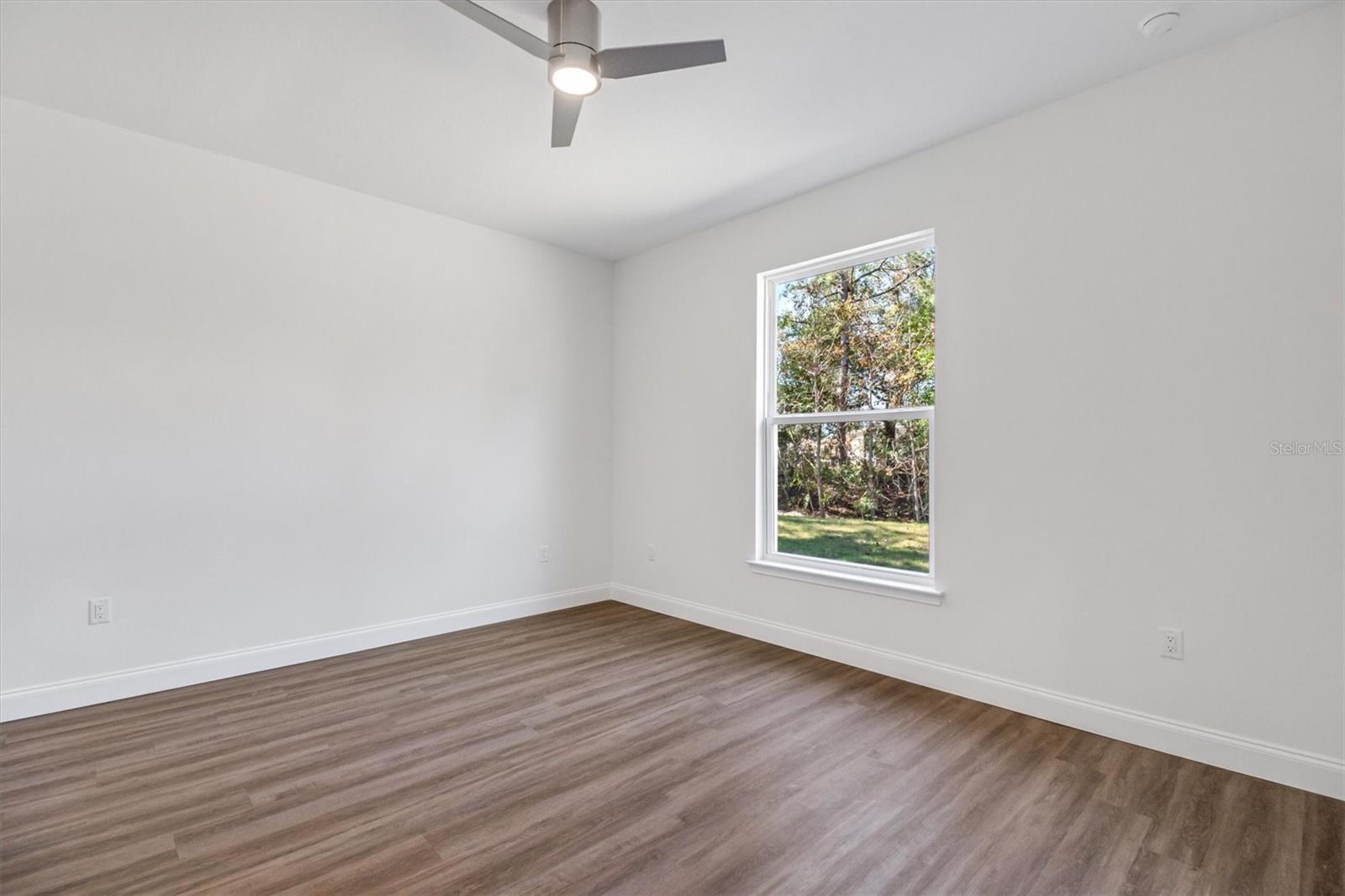 Image 12 of 24 For 52 Pershing Lane