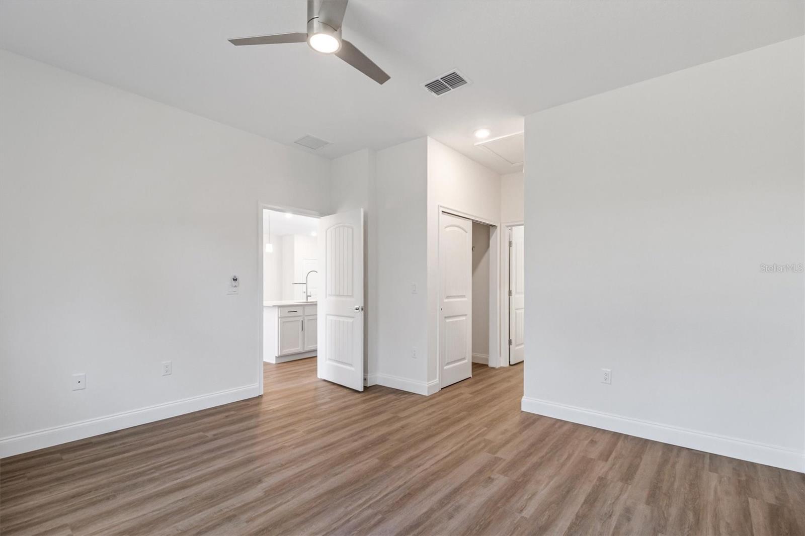 Image 13 of 24 For 52 Pershing Lane