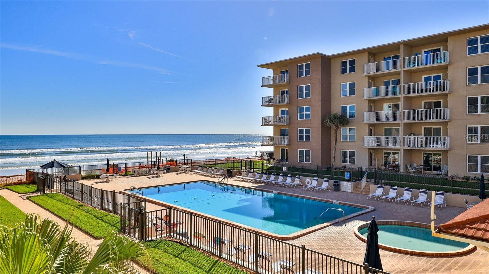 Image 21 of 33 For 4155 Atlantic Avenue 204