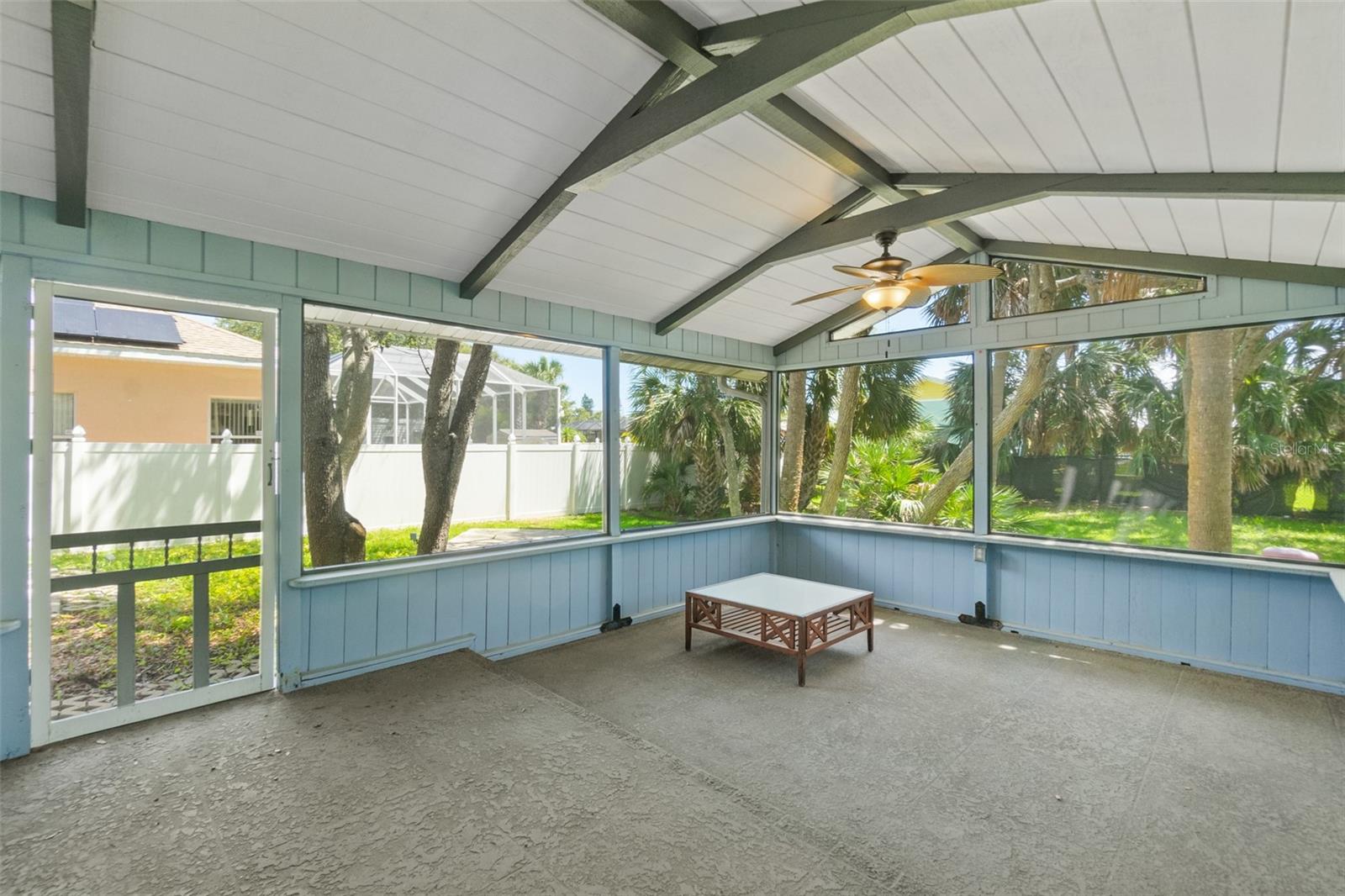 Image 32 of 47 For 2325 Flagler Avenue