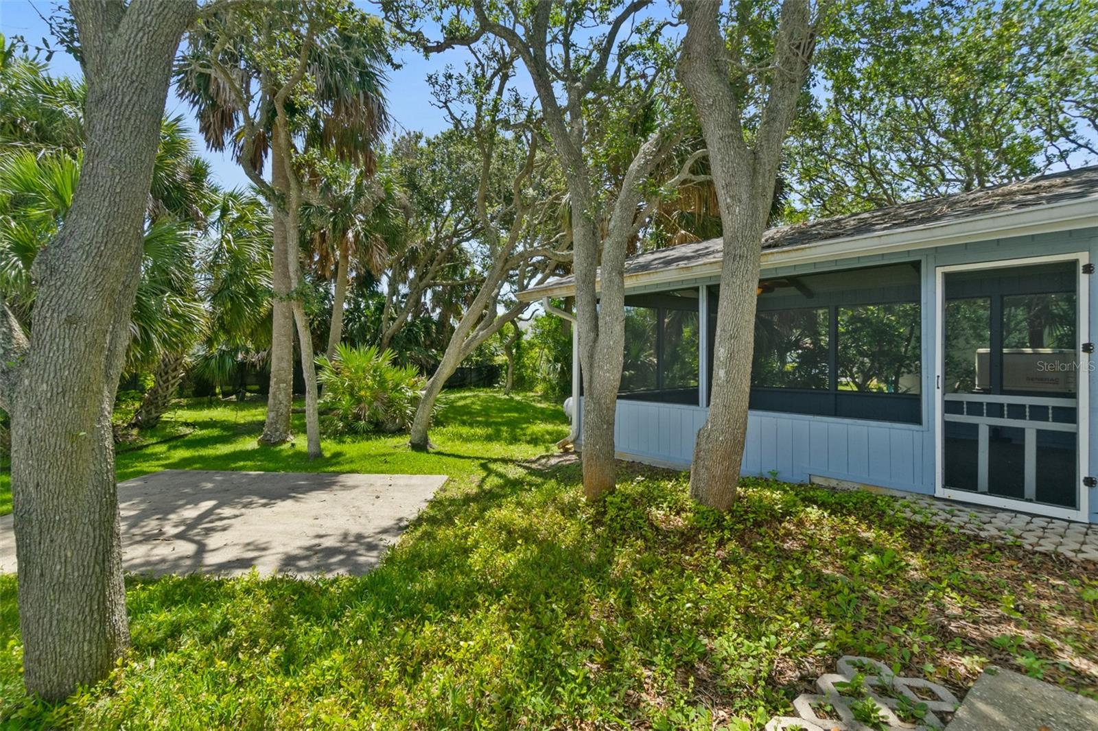 Image 34 of 47 For 2325 Flagler Avenue
