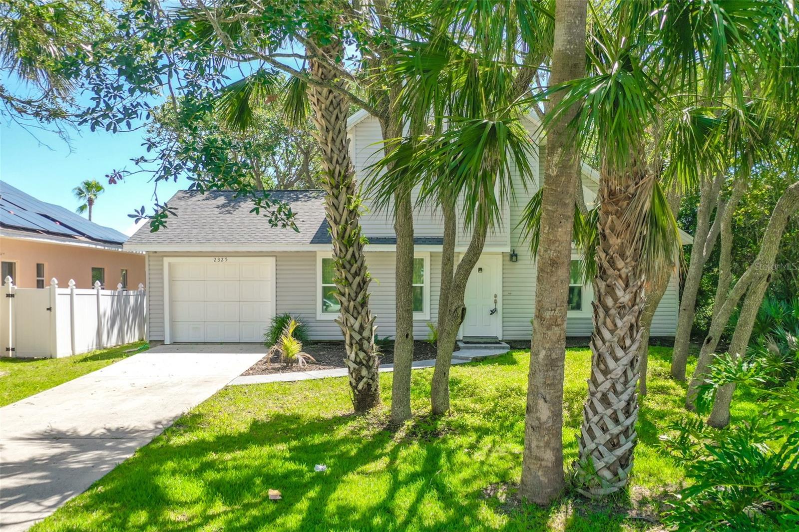 Image 4 of 47 For 2325 Flagler Avenue