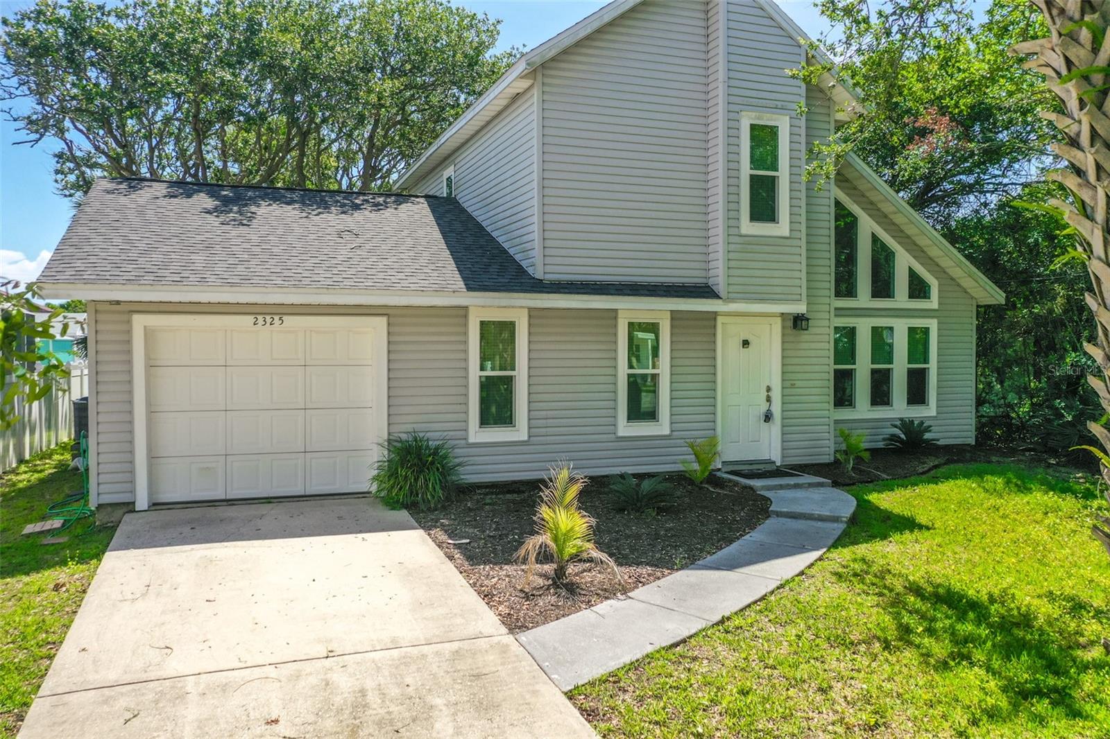 Image 5 of 47 For 2325 Flagler Avenue