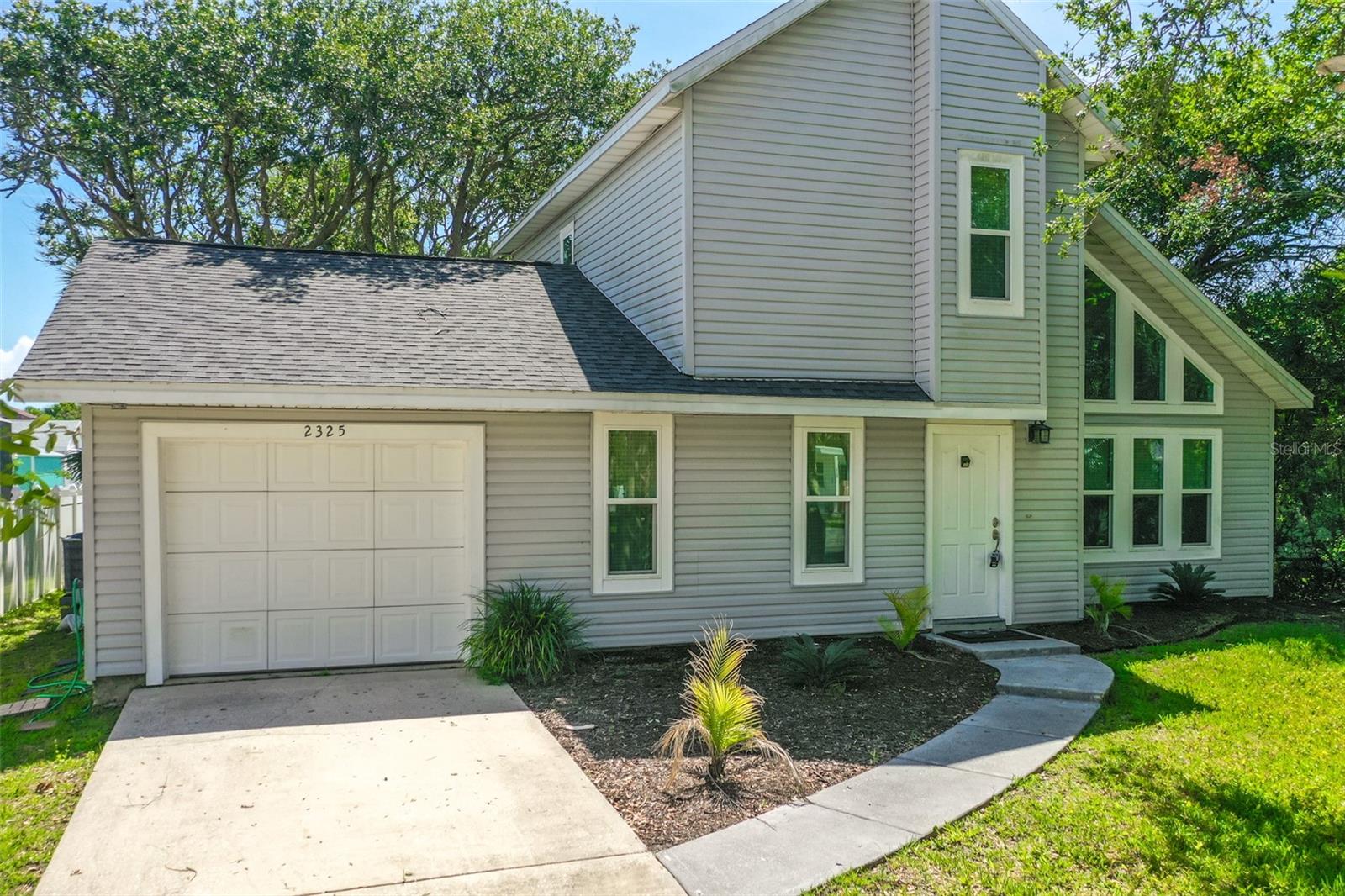Image 6 of 47 For 2325 Flagler Avenue