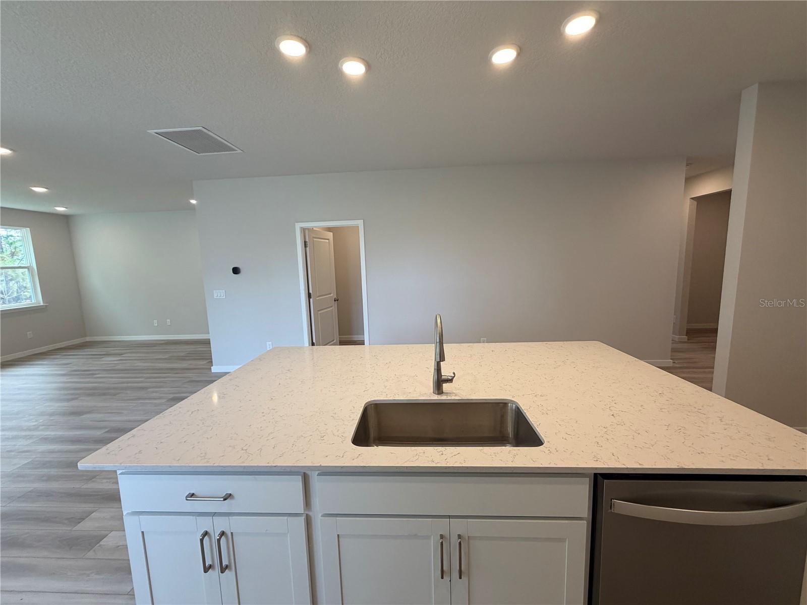 Image 23 of 36 For 42 Perseus Avenue