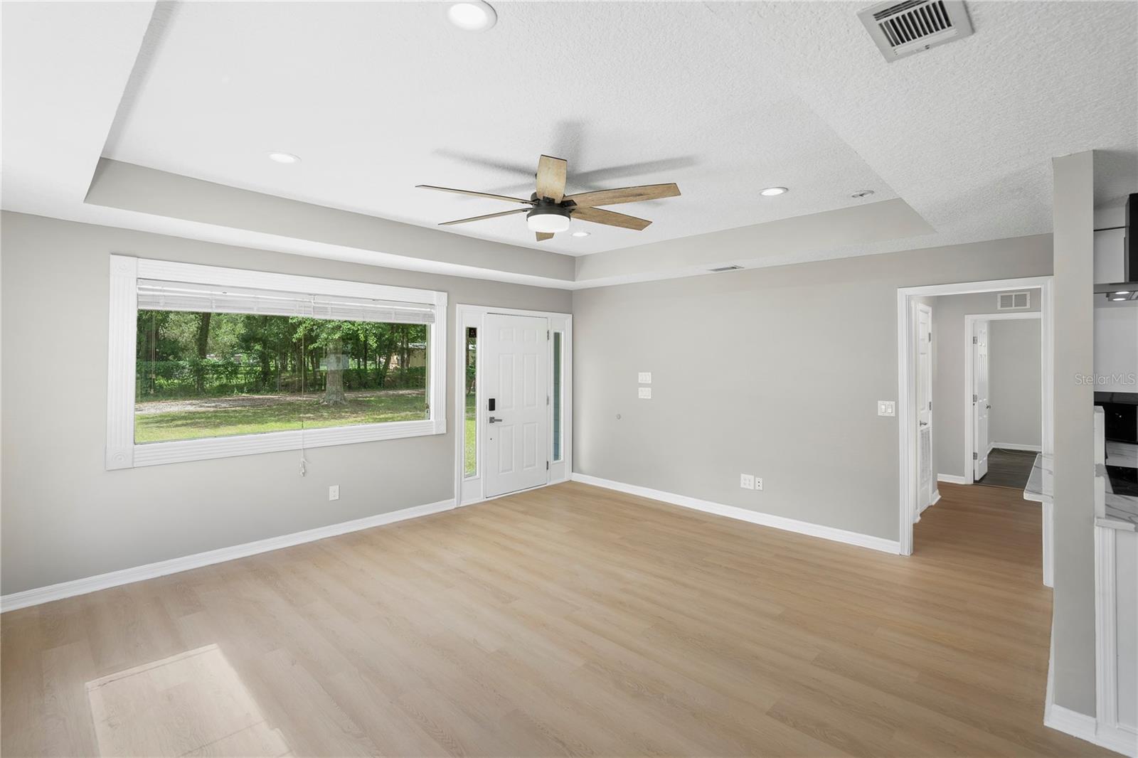 Image 6 of 51 For 635 Harrison Street
