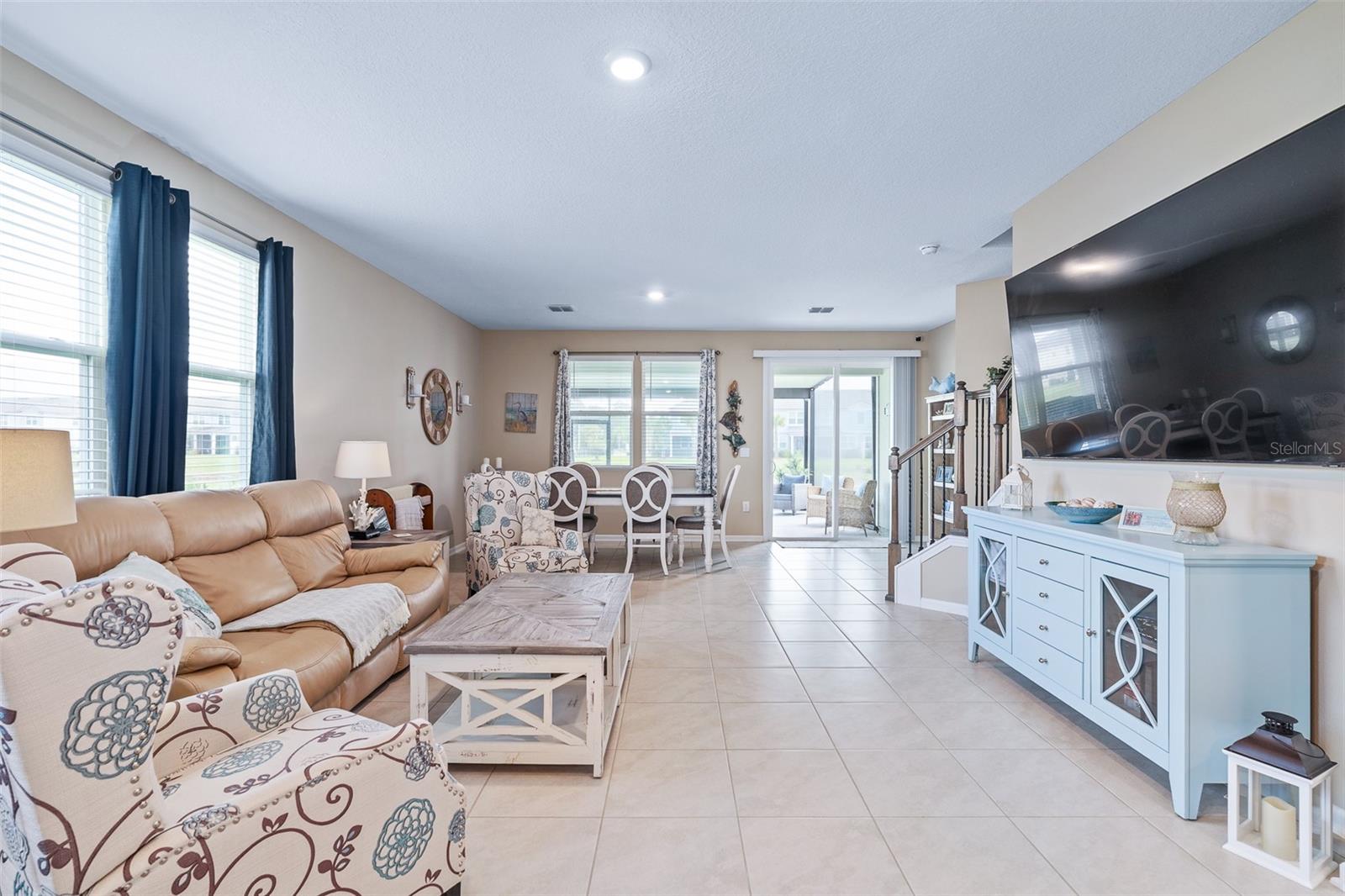 Image 11 of 59 For 314 Redbud Road