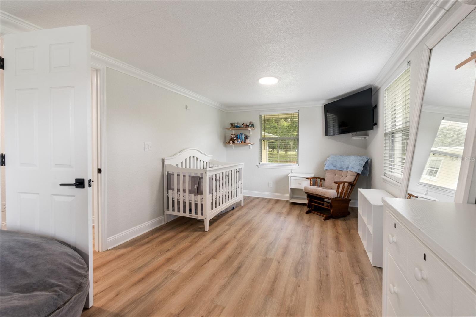 Image 17 of 42 For 21375 150th Avenue Road