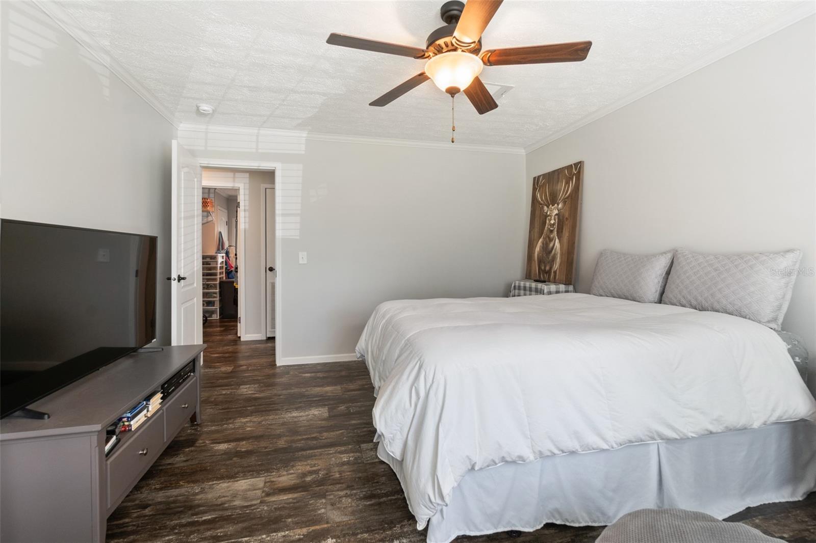 Image 33 of 42 For 21375 150th Avenue Road