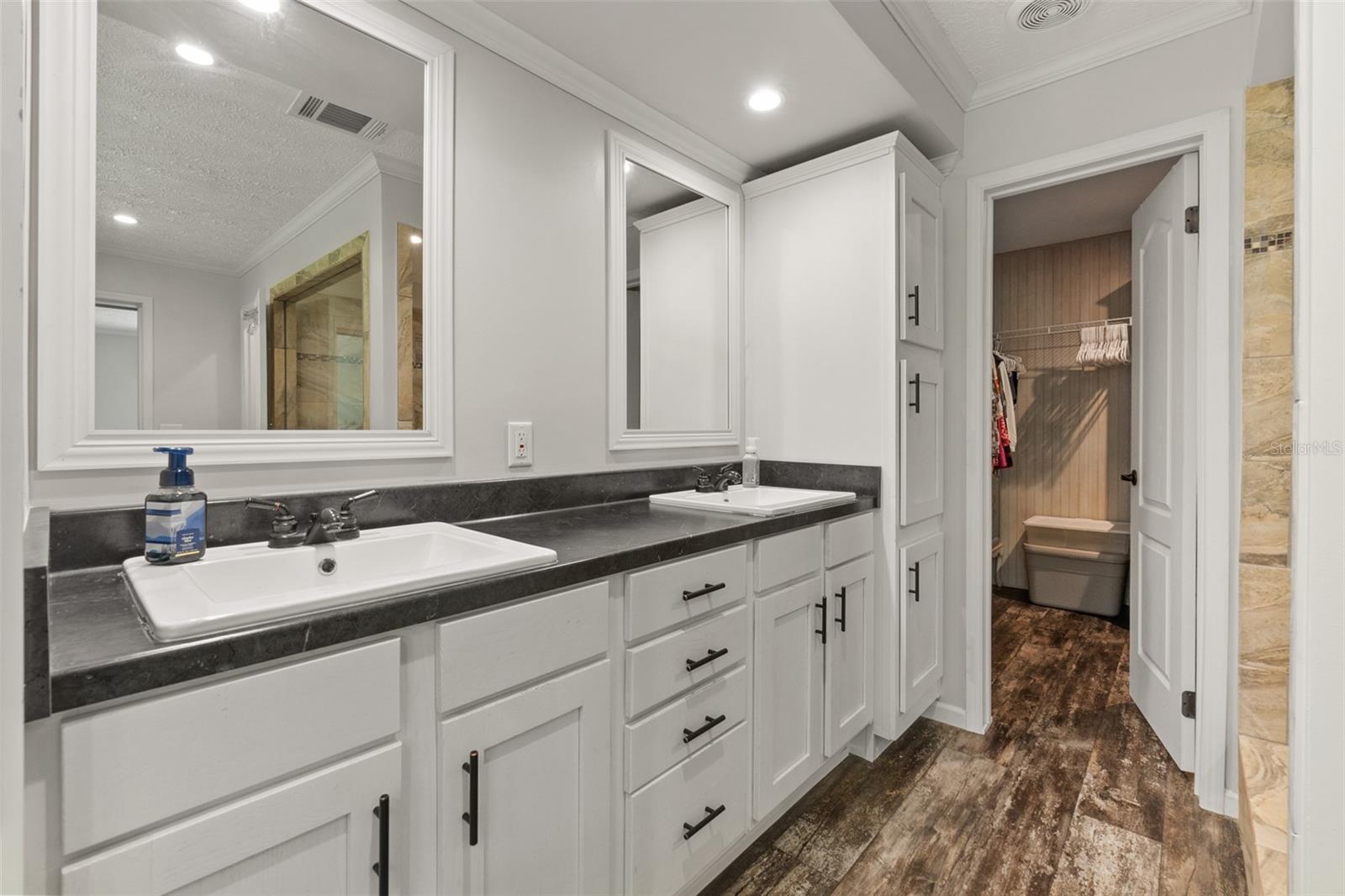 Image 37 of 42 For 21375 150th Avenue Road