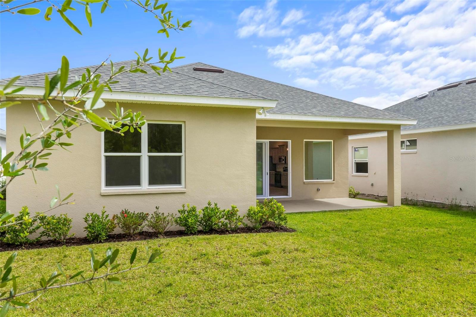 Image 31 of 56 For 229 Hawthorn Avenue