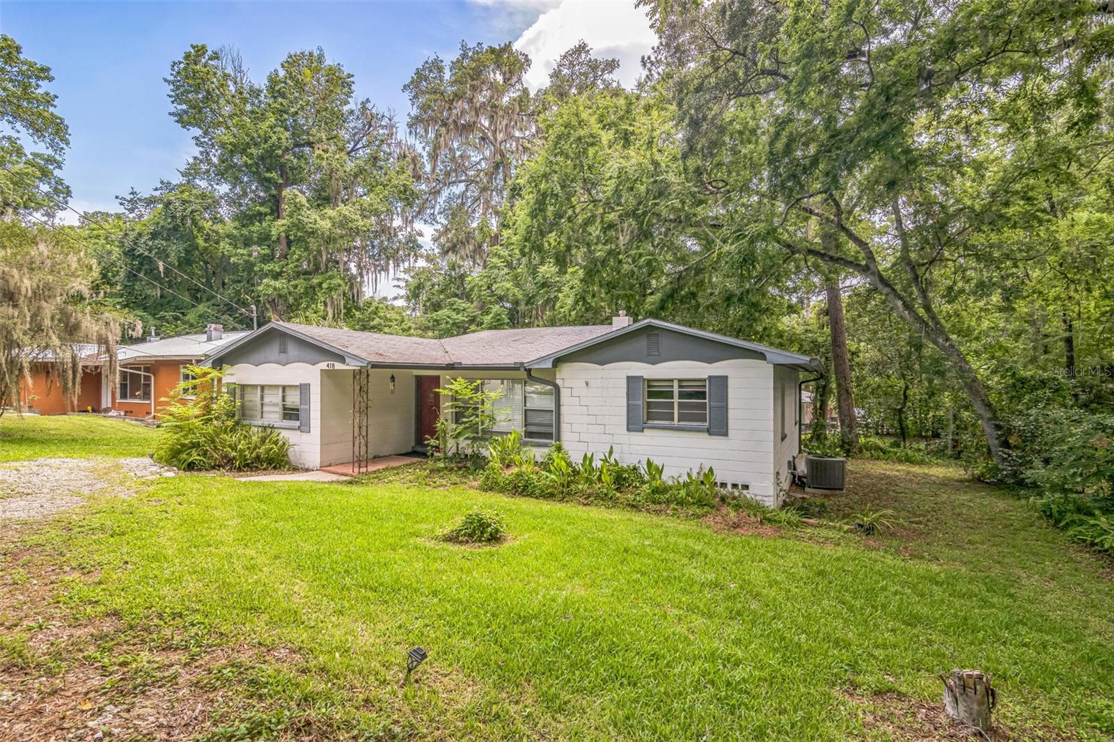 Image 2 of 16 For 418 27th Terrace