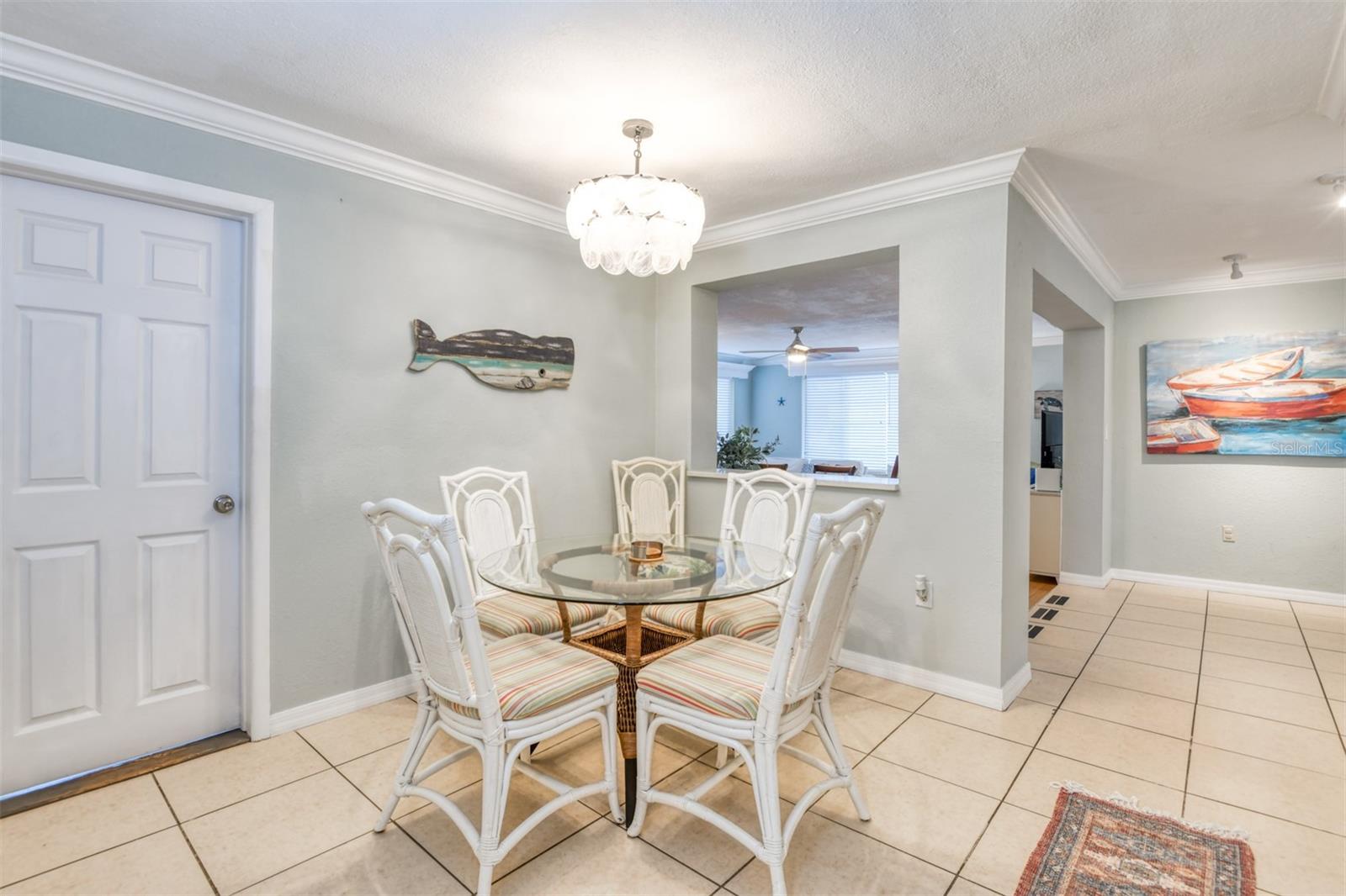 Image 14 of 33 For 159 Southwind Circle