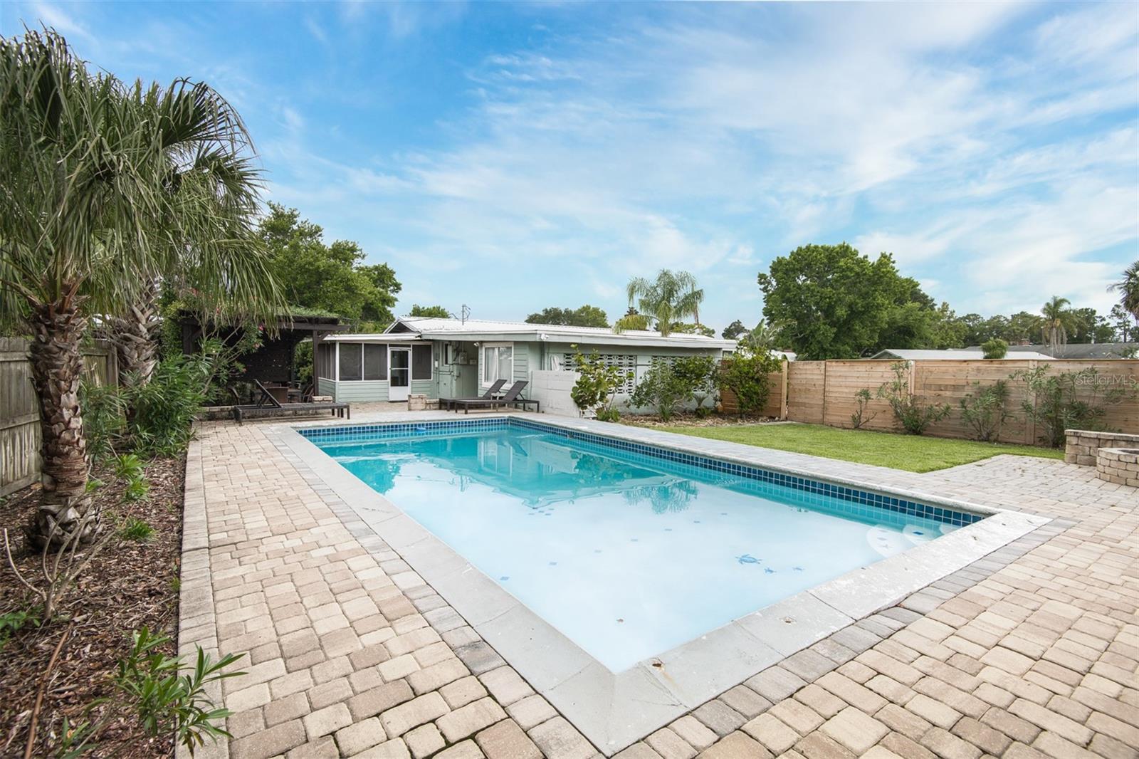 Image 3 of 33 For 159 Southwind Circle