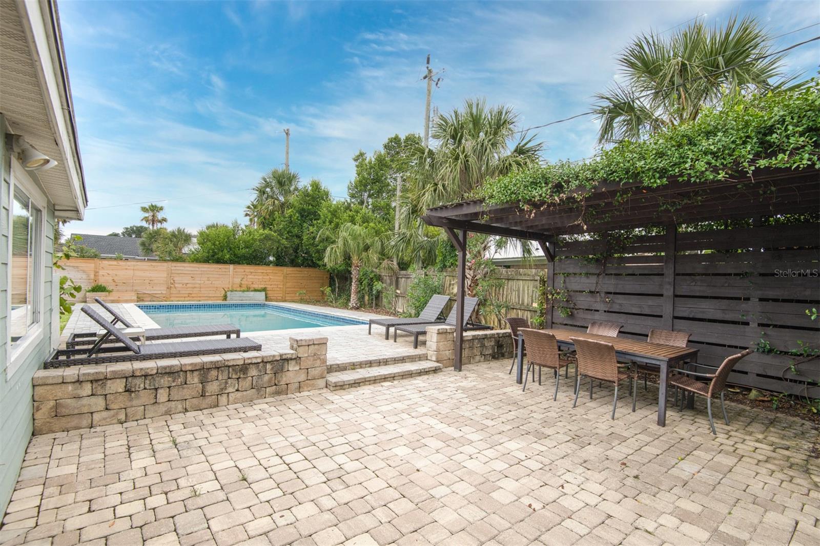 Image 6 of 33 For 159 Southwind Circle