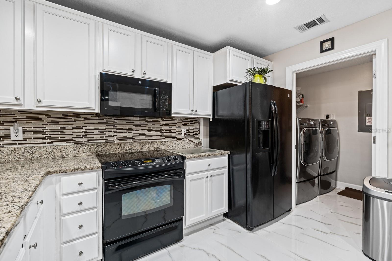 Image 14 of 46 For 100 Bella Harbor Court 103