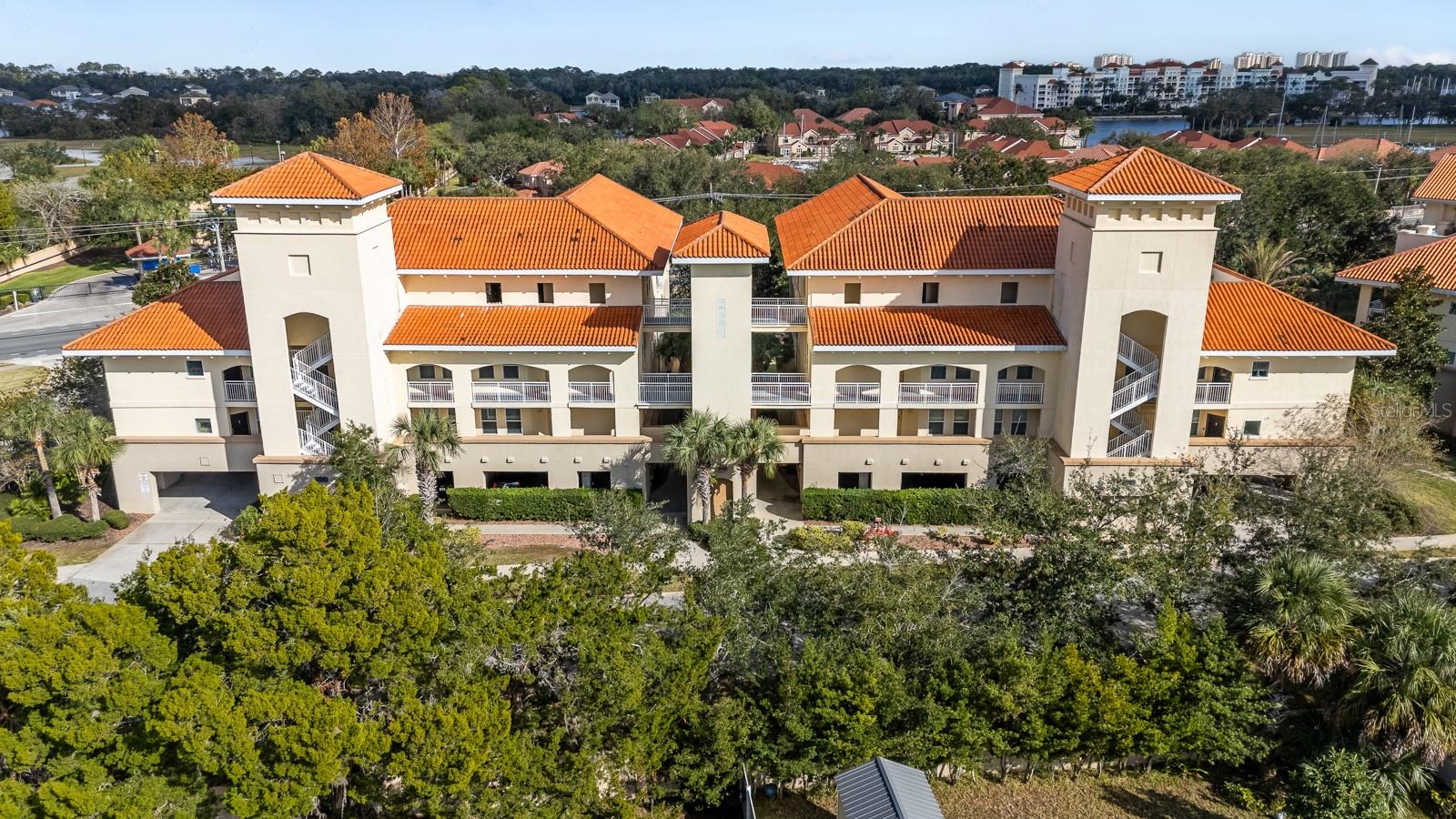 Image 38 of 46 For 100 Bella Harbor Court 103