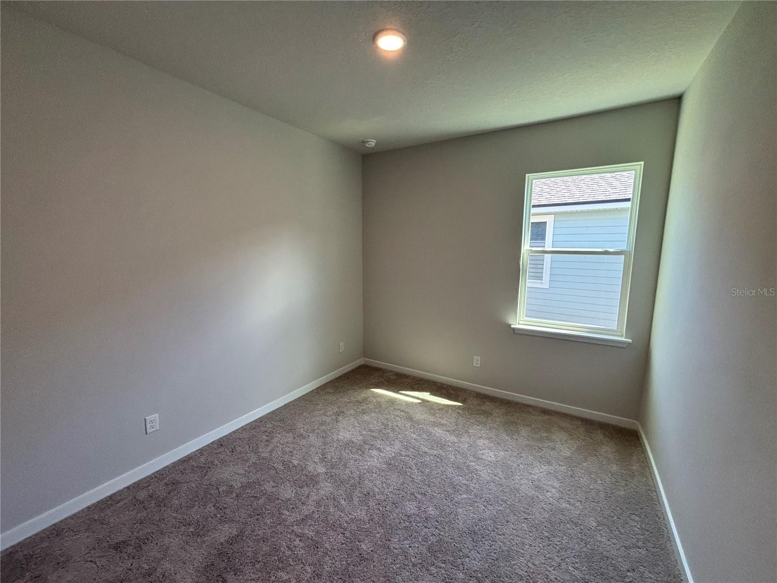 Image 16 of 24 For 44 Perseus Avenue
