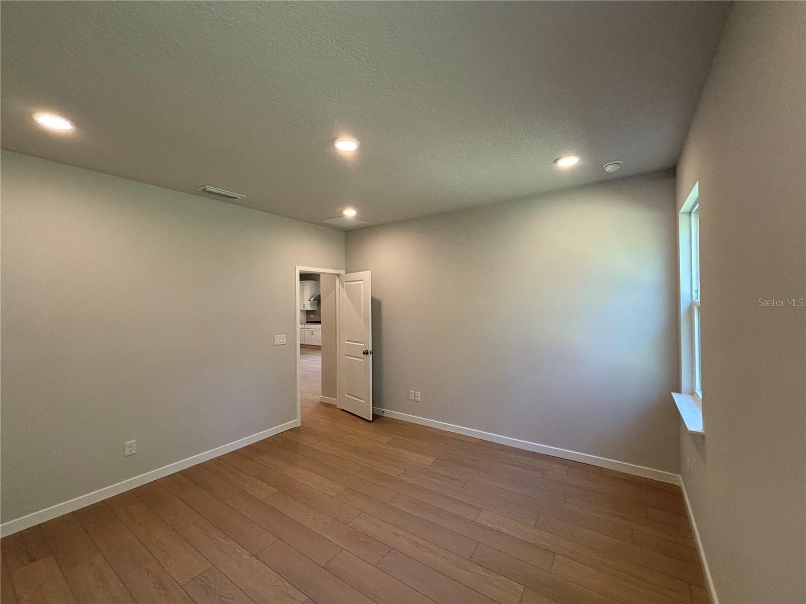 Image 24 of 24 For 44 Perseus Avenue