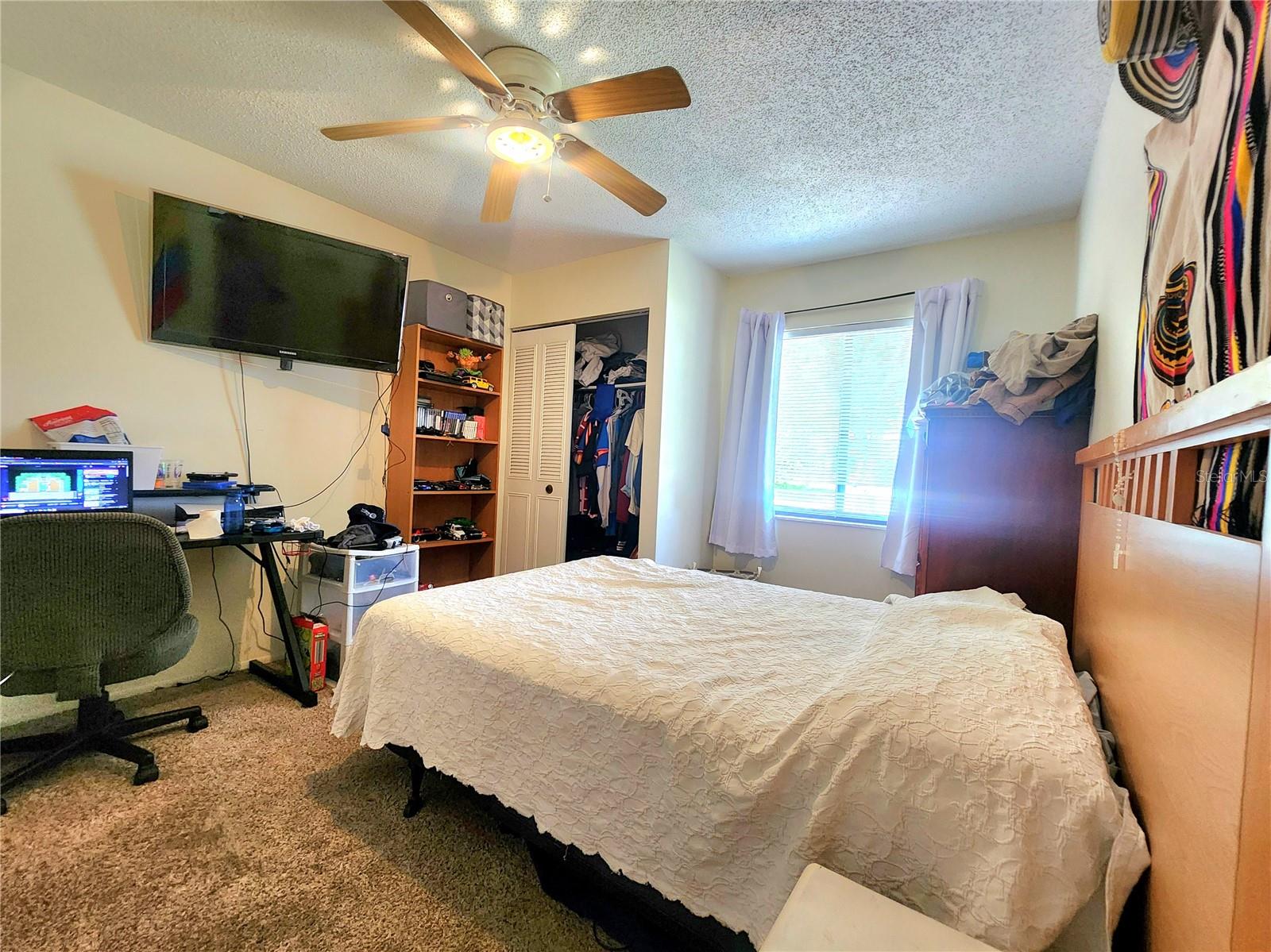 Image 20 of 32 For 1561 Copperfield Avenue