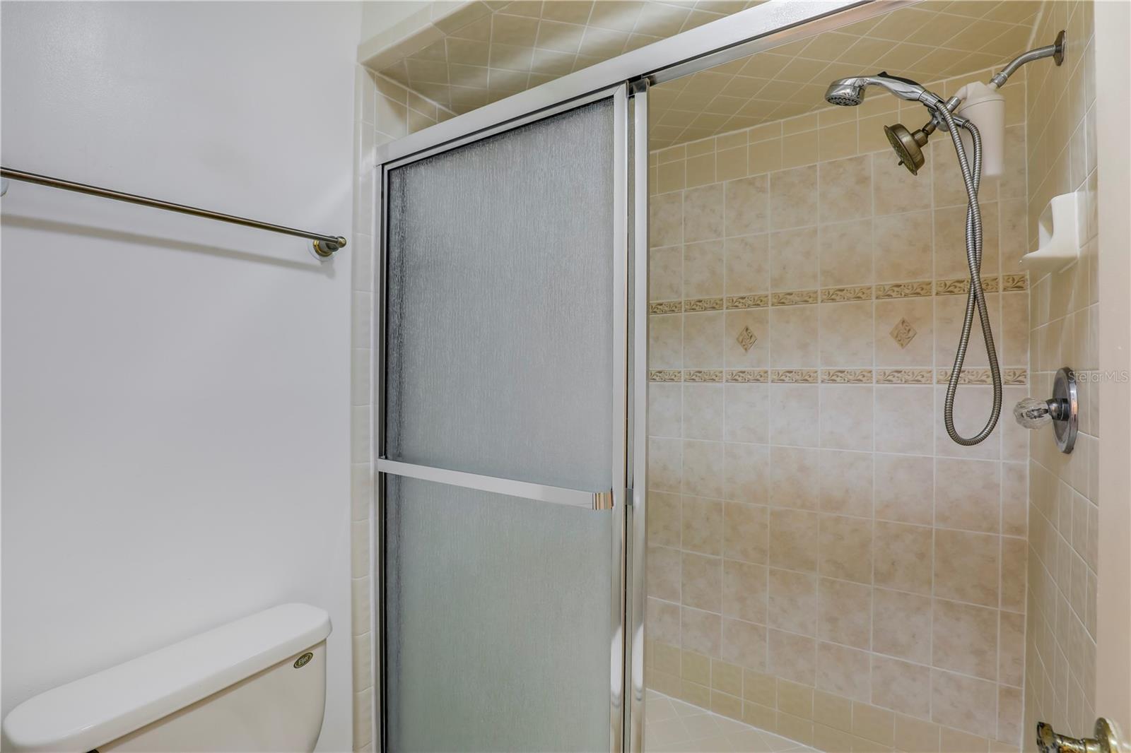 Image 27 of 47 For 2396 Stonebridge Drive