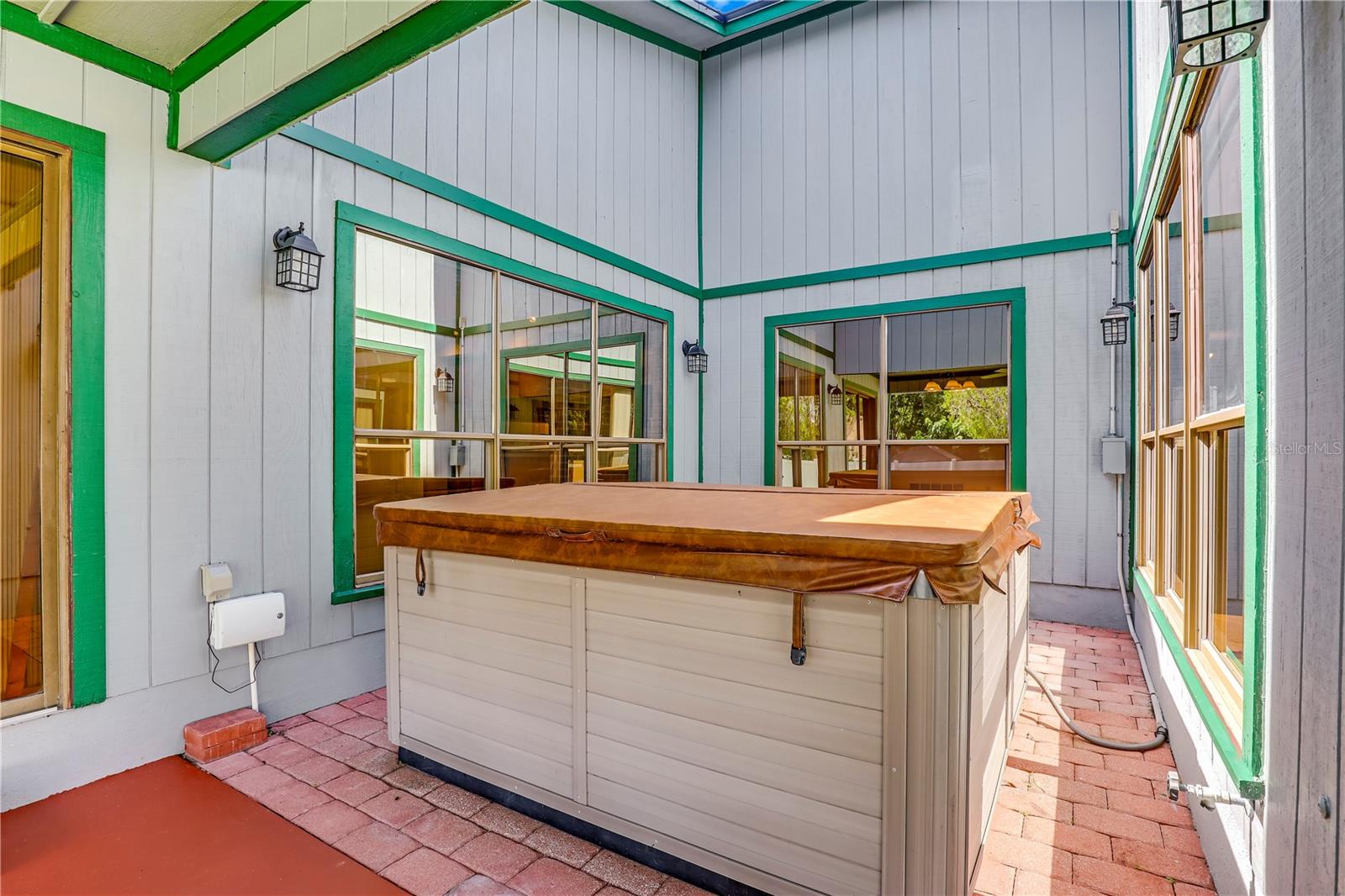 Image 36 of 47 For 2396 Stonebridge Drive