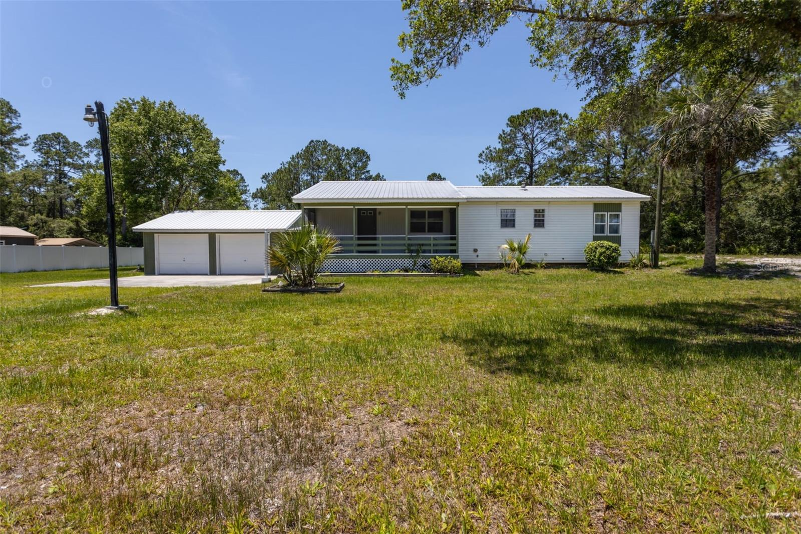 Image 24 of 39 For 2548 Sandlewood Lane