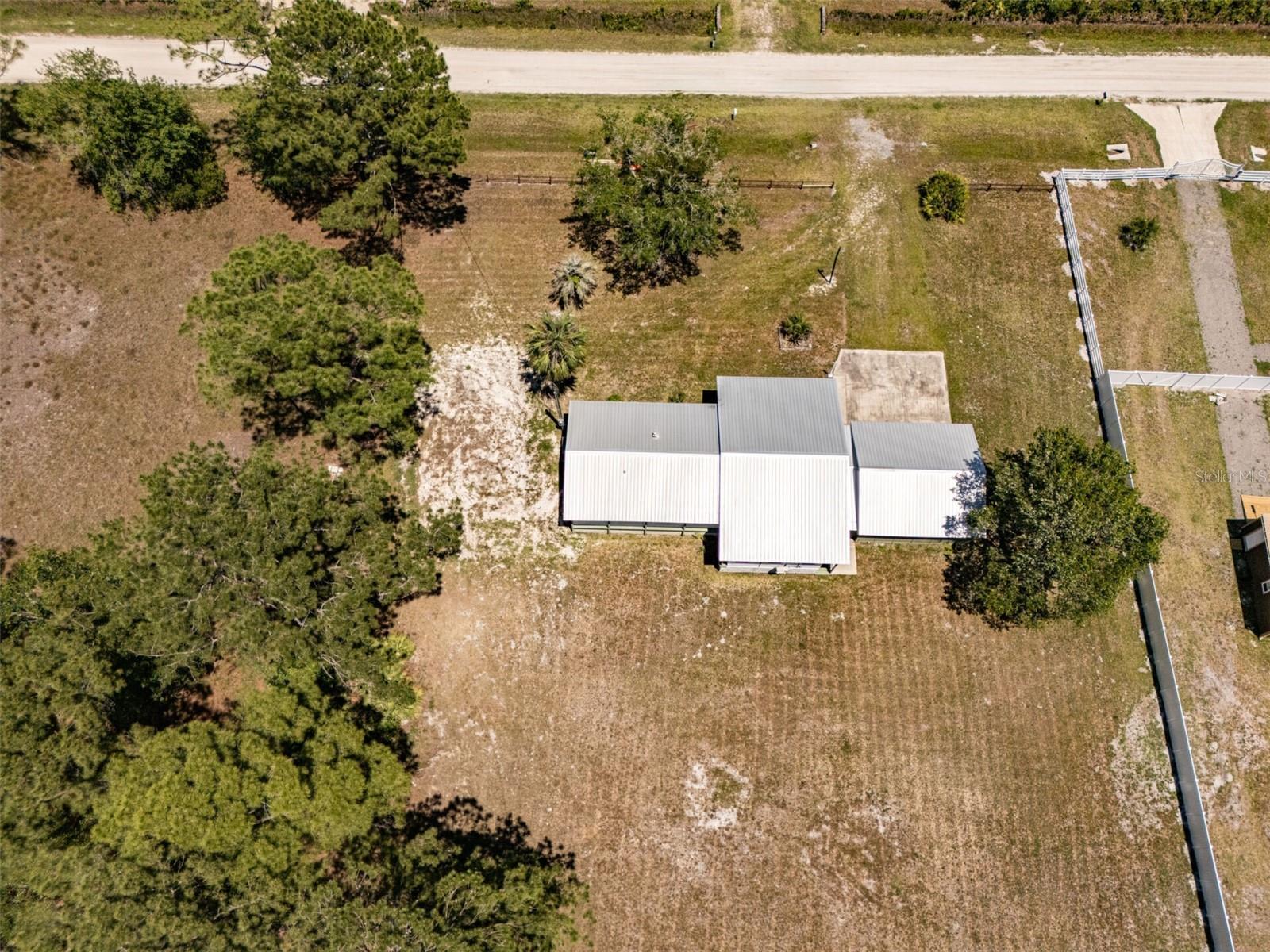 Image 34 of 39 For 2548 Sandlewood Lane