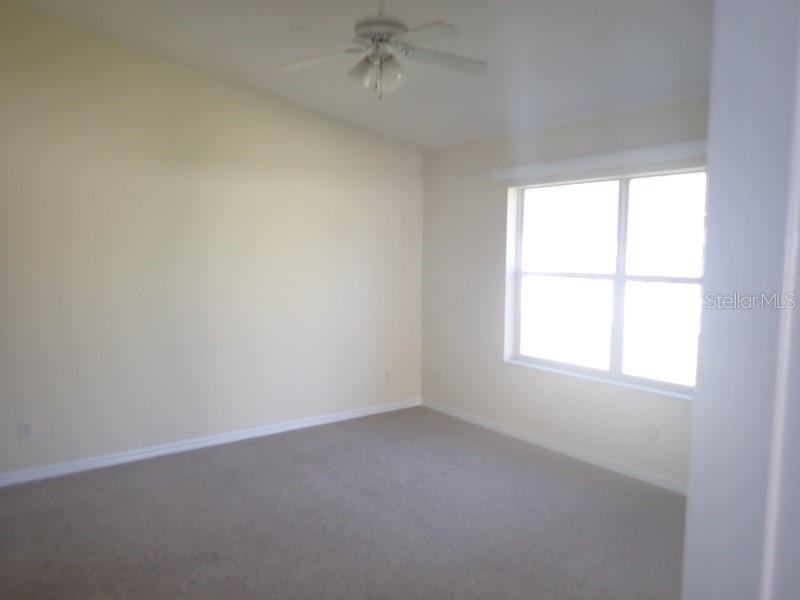 Image 8 of 21 For 9 Emmons Lane B