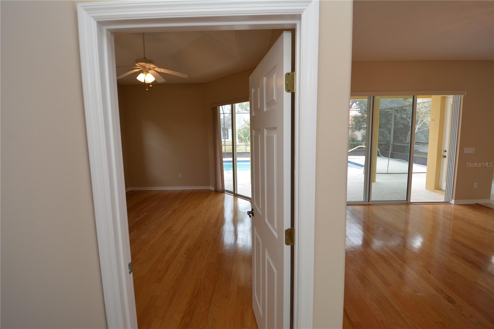 Image 13 of 30 For 7 Washwell Place