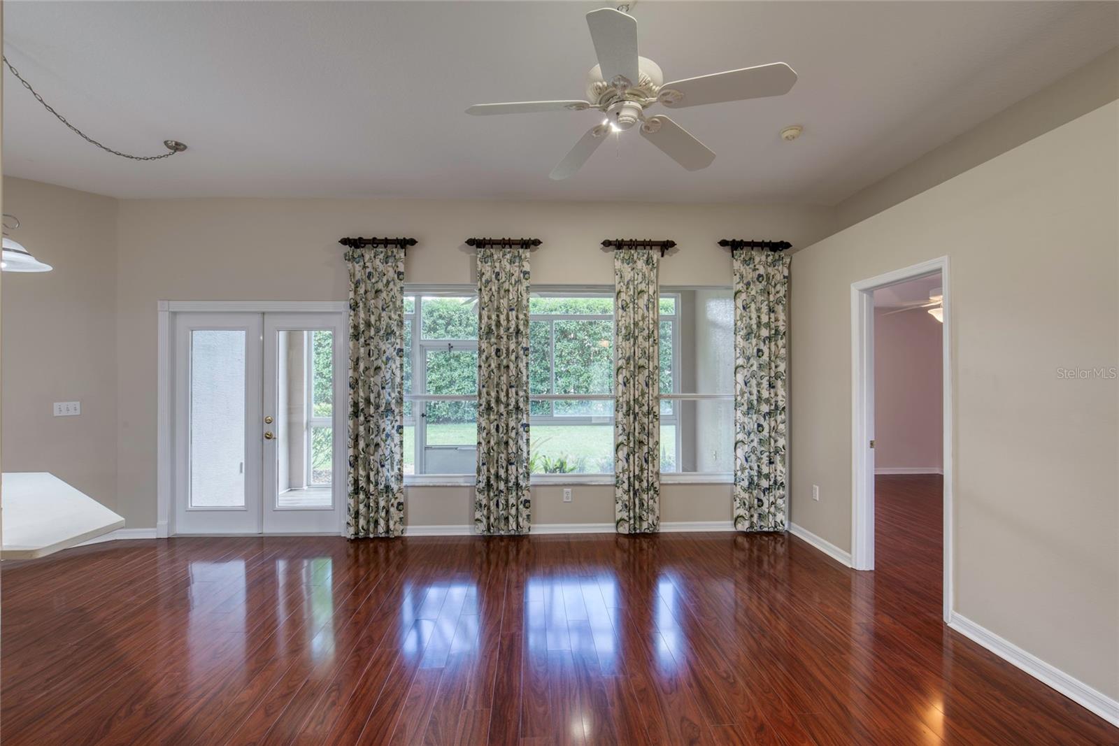 Image 23 of 43 For 24 Katrinas Drive