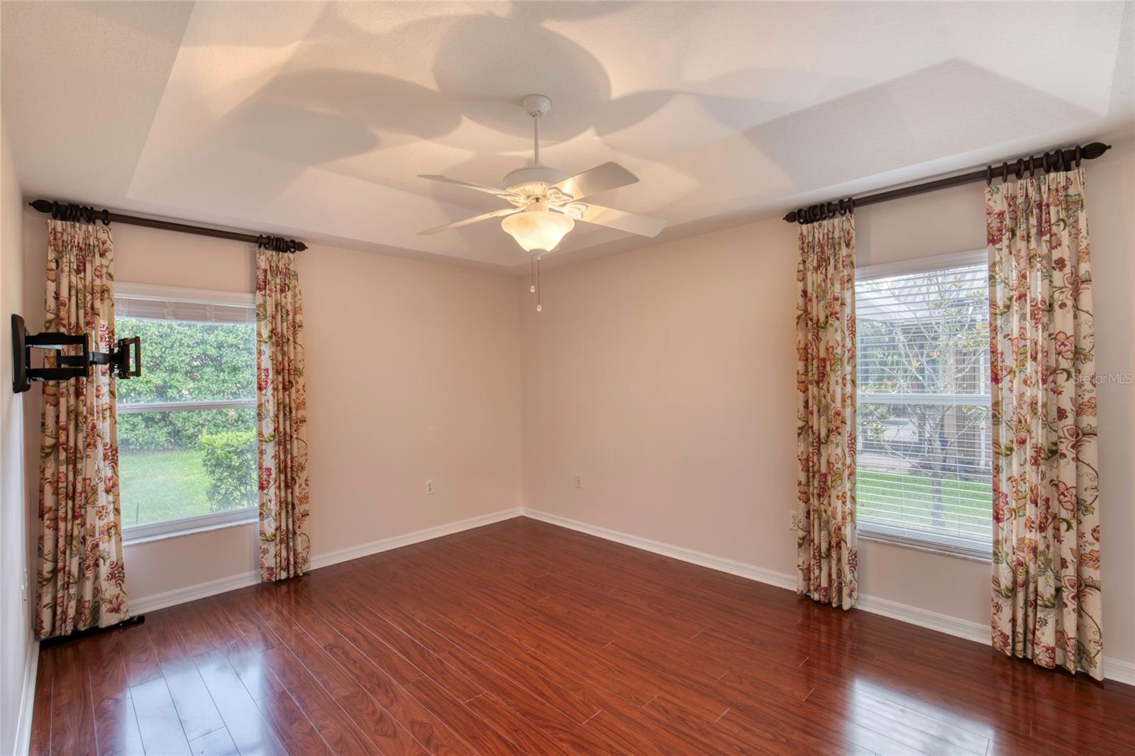 Image 31 of 43 For 24 Katrinas Drive