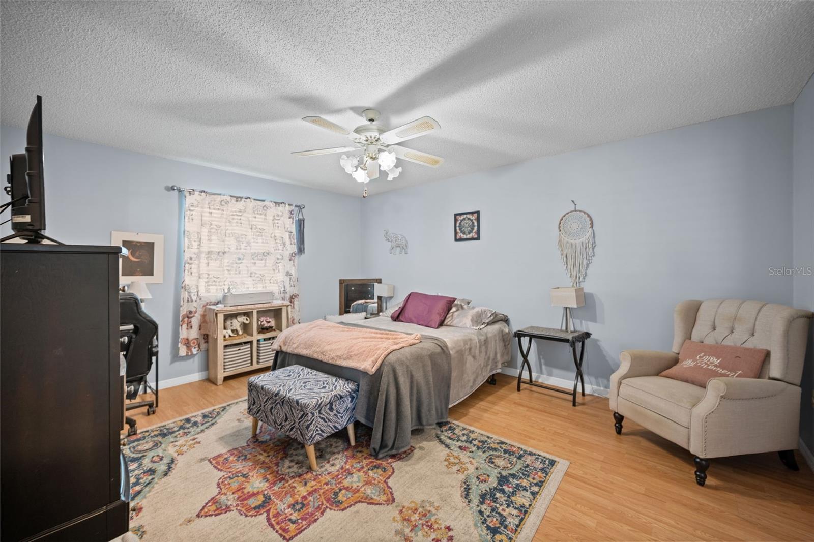Image 16 of 63 For 152 Fenimore Lane A & B