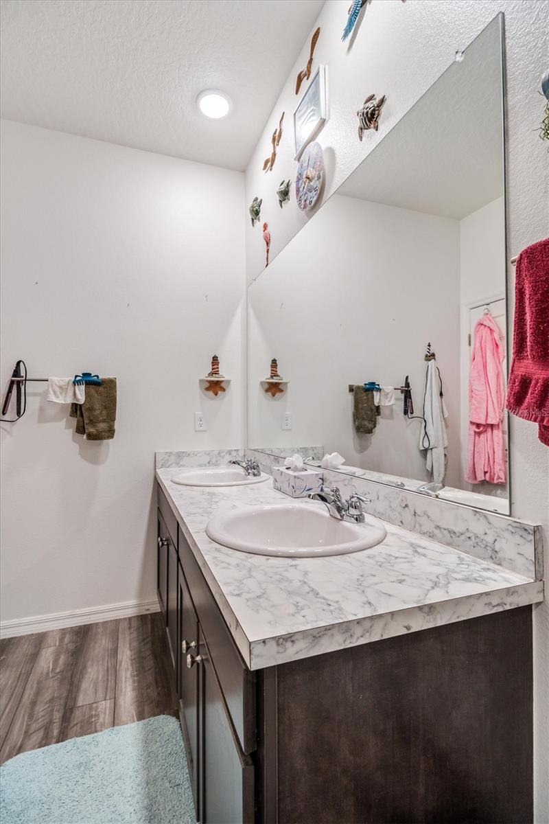 Image 16 of 24 For 5 Bud Hollow Drive