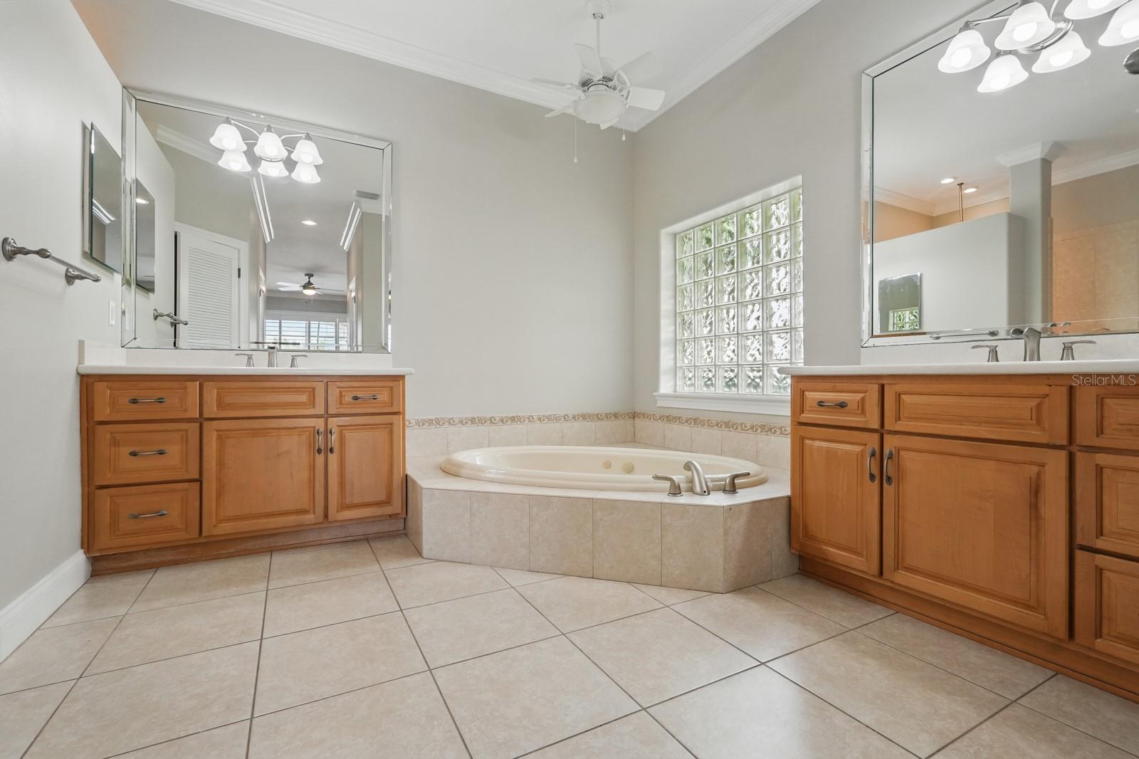 Image 21 of 68 For 23 Sandpiper Lane