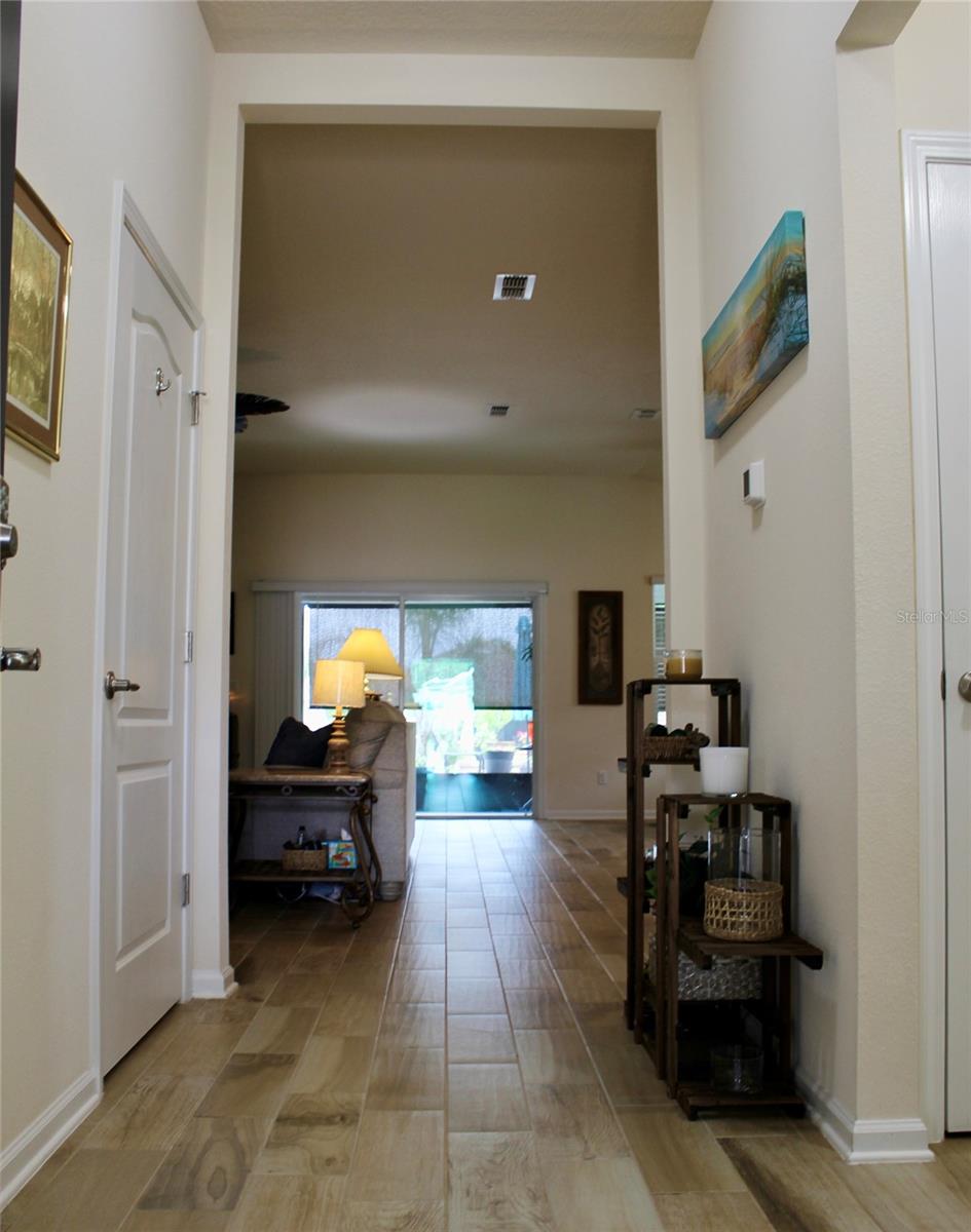 Image 20 of 27 For 3626 Vanden Court