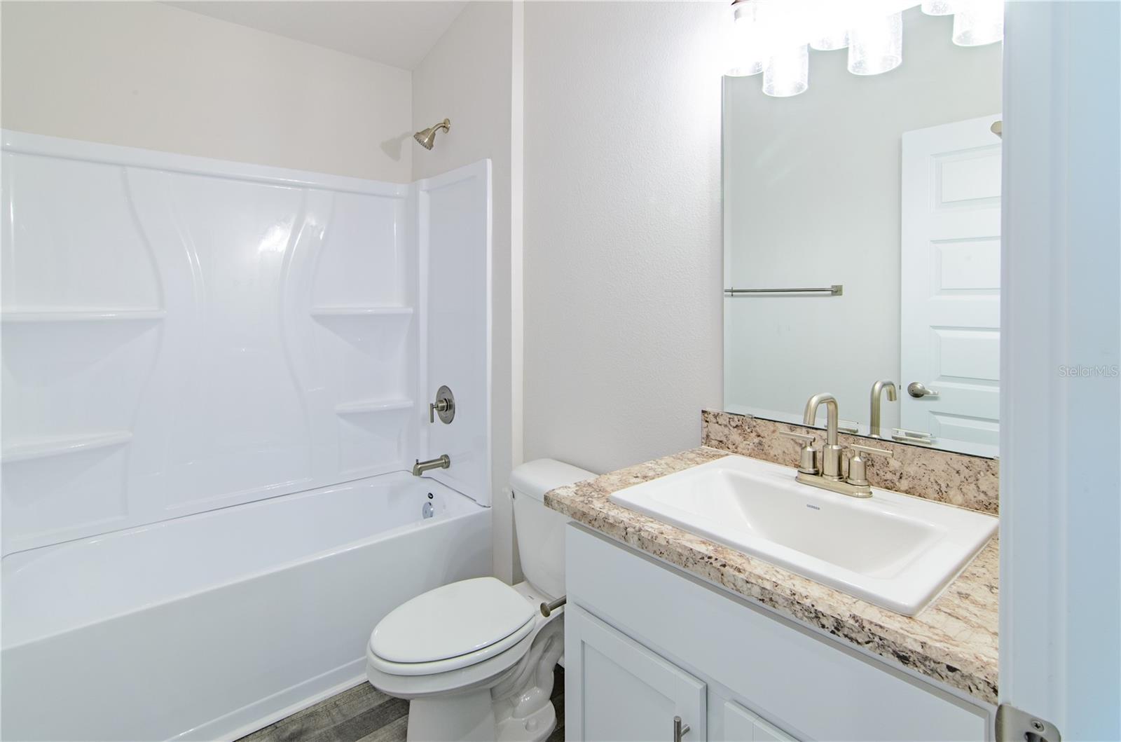 Image 25 of 41 For 82 Bayside Drive