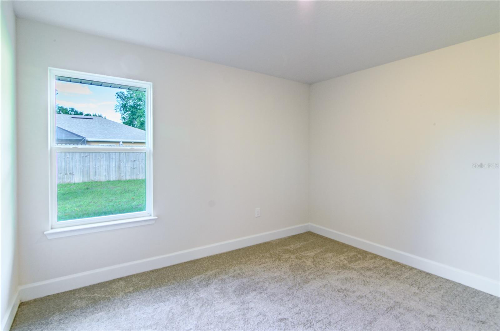 Image 26 of 41 For 82 Bayside Drive