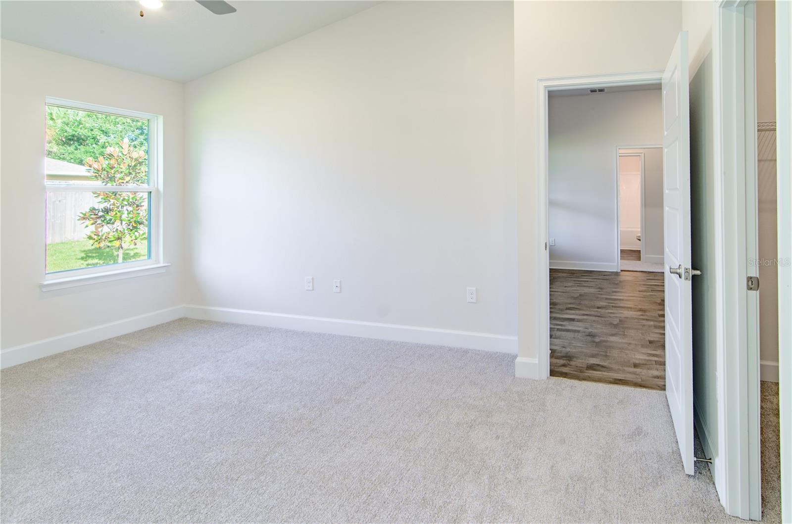 Image 35 of 41 For 82 Bayside Drive