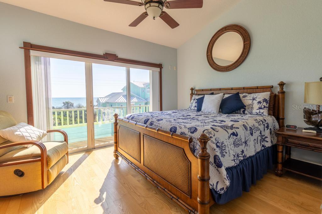 Image 42 of 54 For 3000 Ocean Shore Boulevard 18
