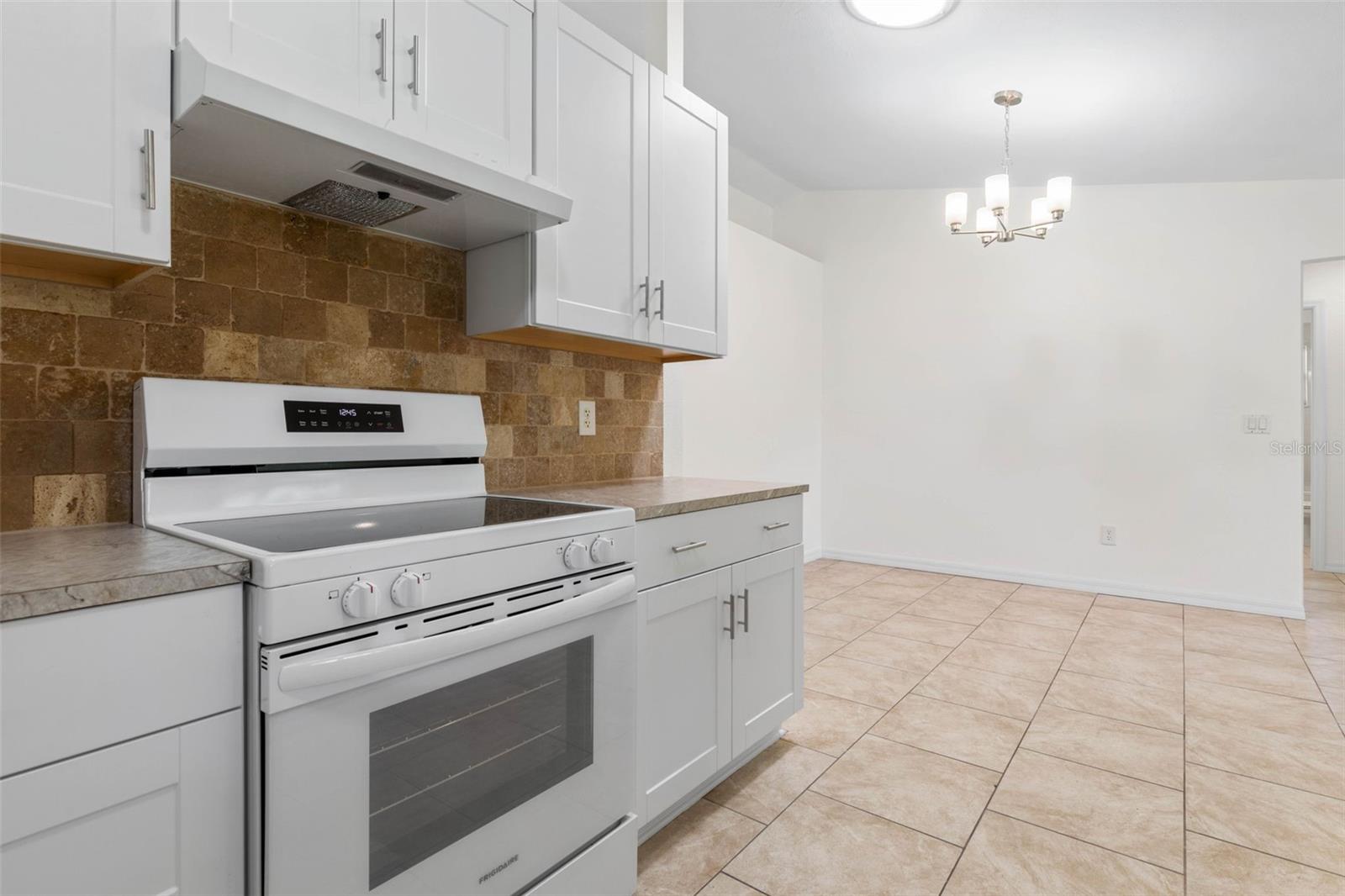 Image 19 of 54 For 23 Pennfield Lane