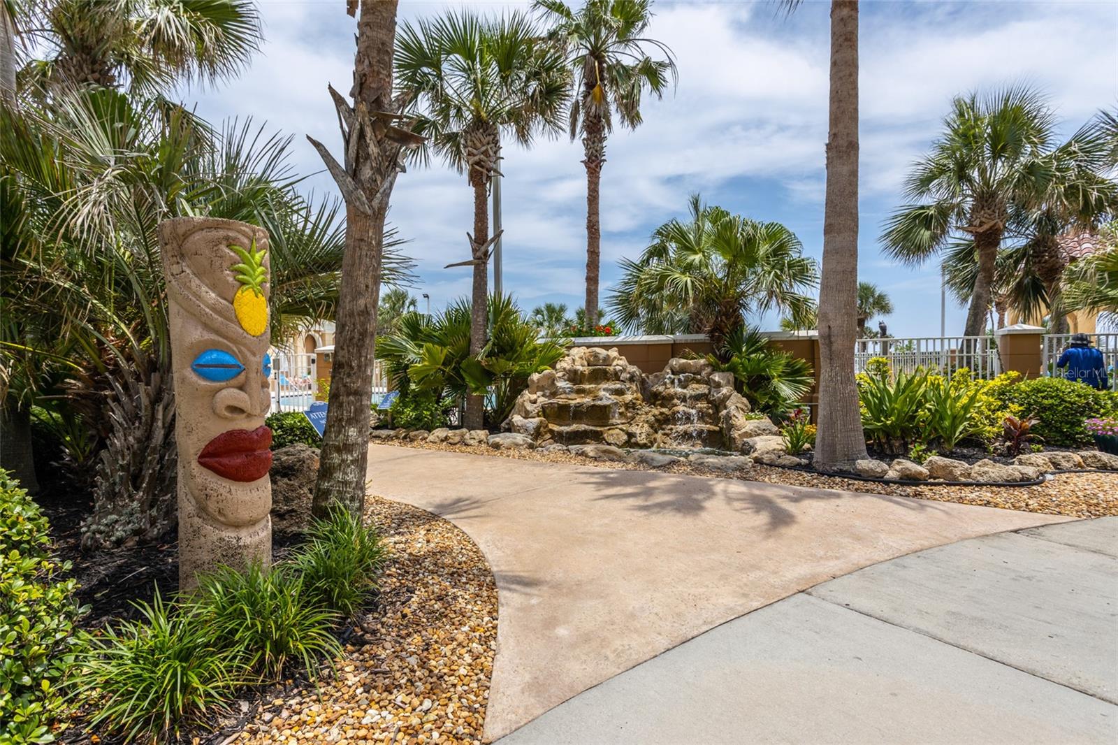 Image 42 of 43 For 60 Surfview Drive 804
