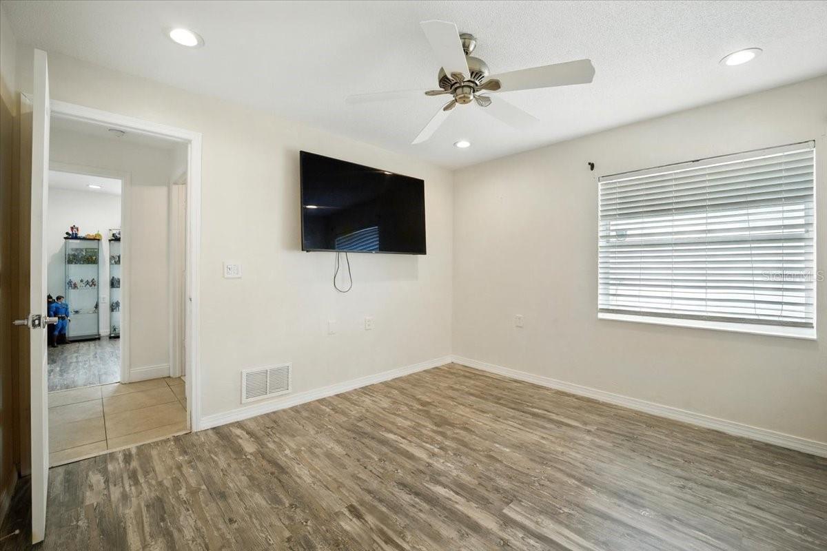 Image 47 of 52 For 8 Whippoorwill Drive