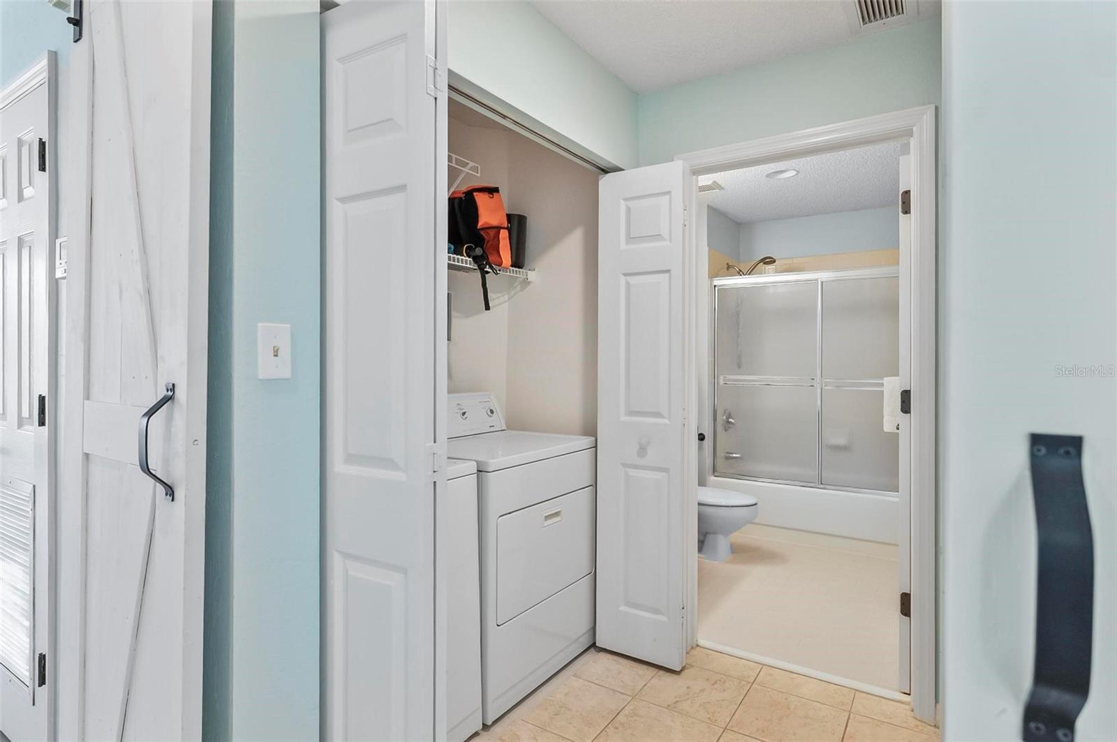 Image 36 of 51 For 104 Surfview Drive 1201