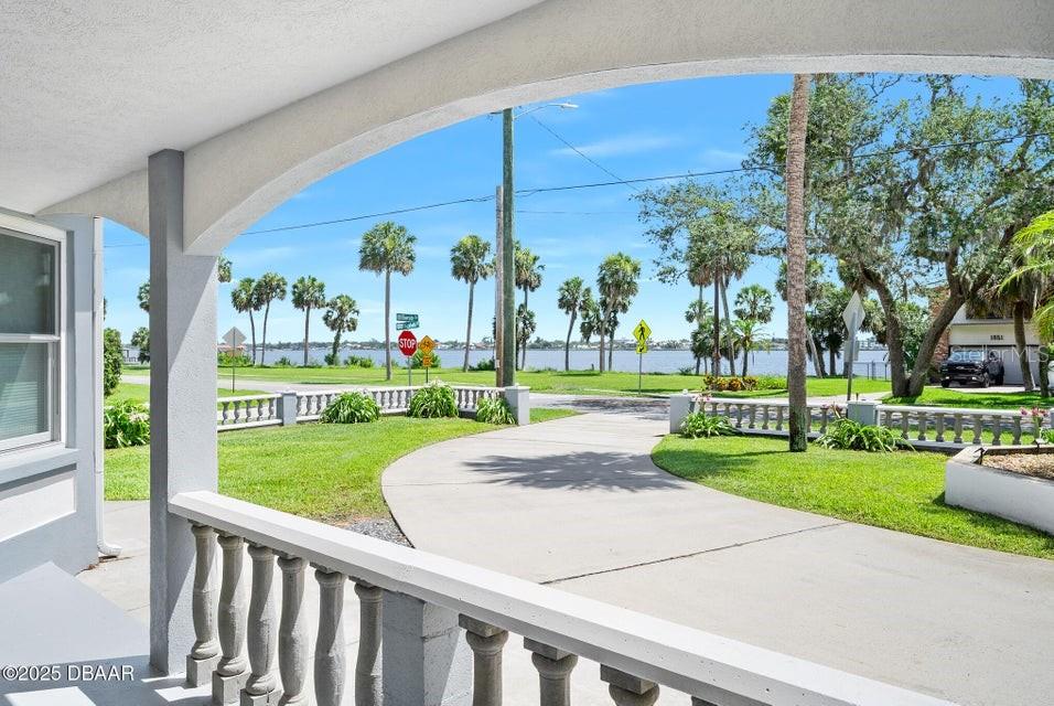 Image 17 of 77 For 1650 Riverside Drive