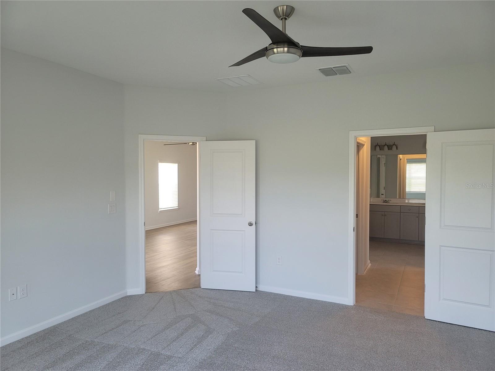 Image 21 of 35 For 138 Nighthawk Lane