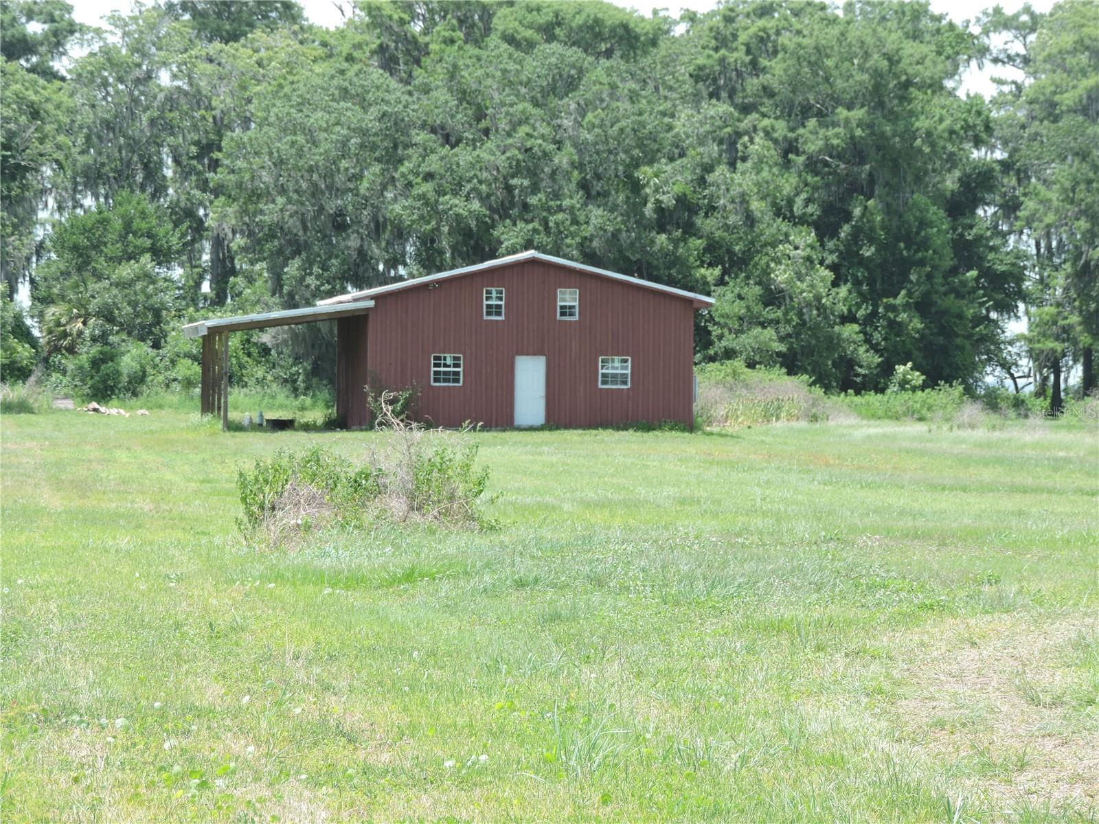 Image 16 of 31 For 192 Commerical Avenue