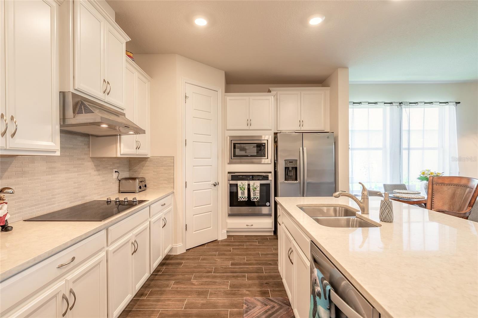 Image 13 of 53 For 2836 Monaghan Drive
