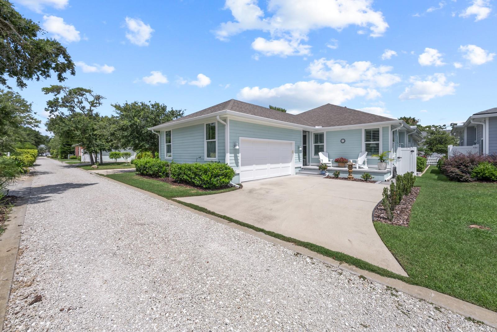 Image 32 of 39 For 31 Hidden Treasure Drive